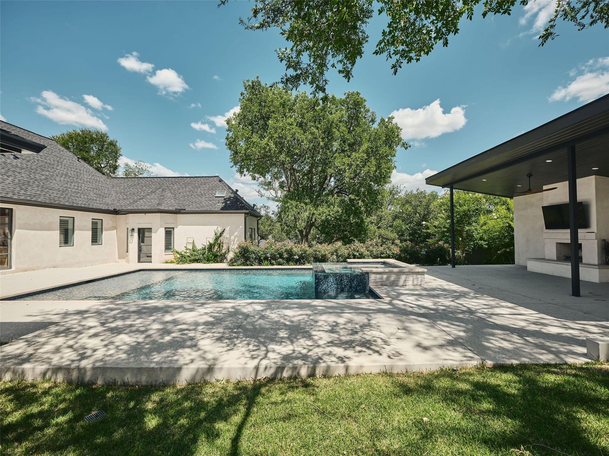4105 McBrine PL