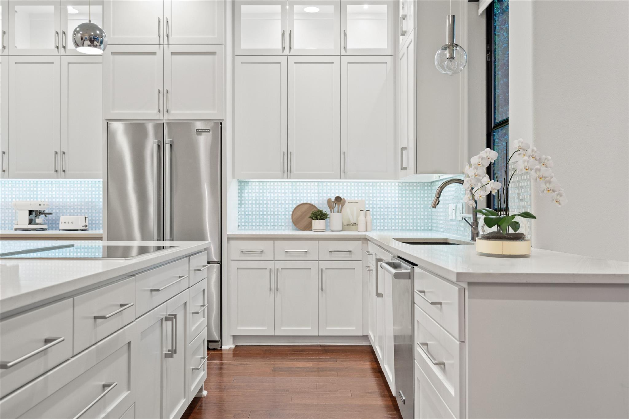 2811 Del Curto RD # A