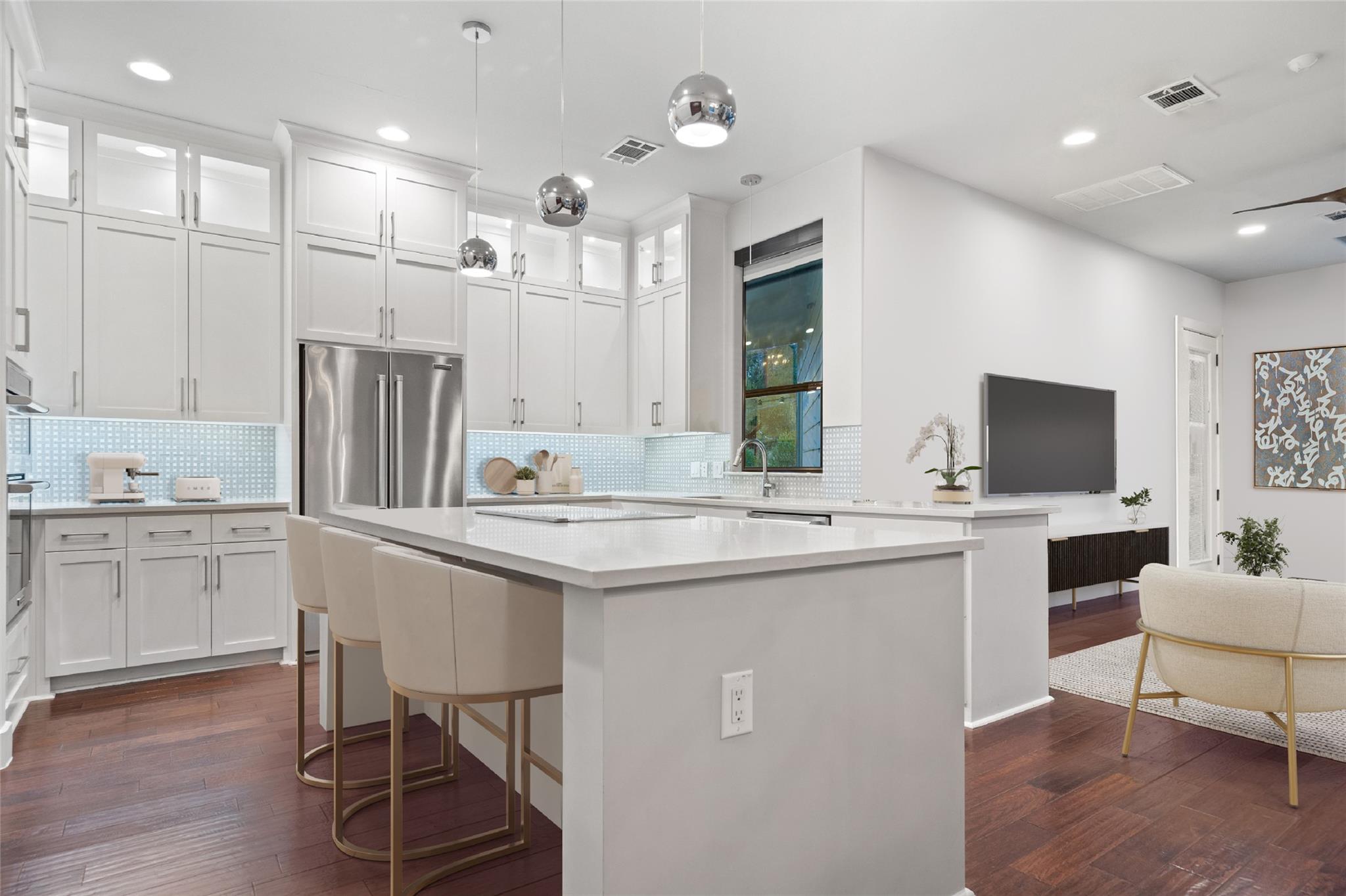 2811 Del Curto RD # A