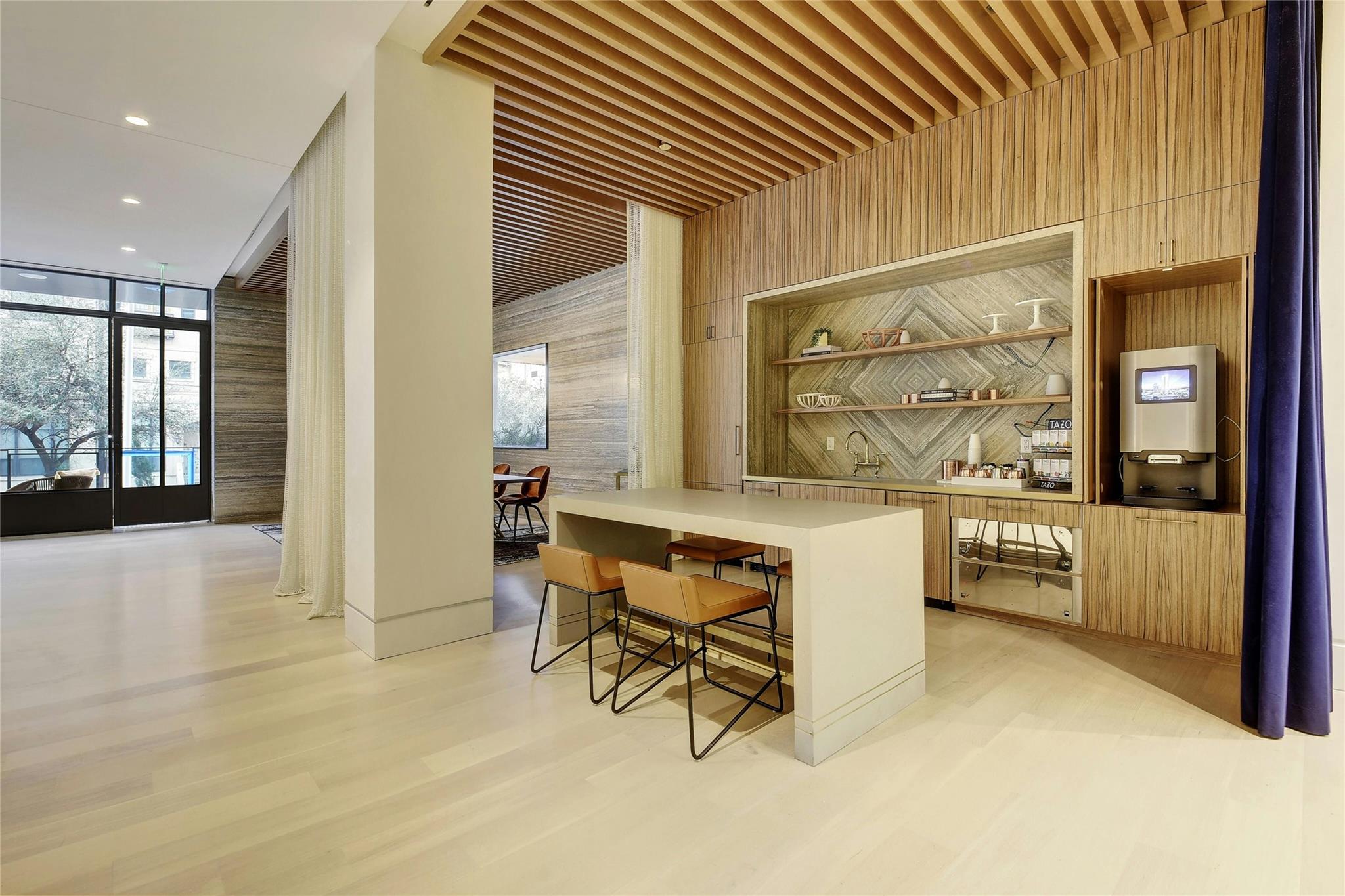 501 West Ave # 1104