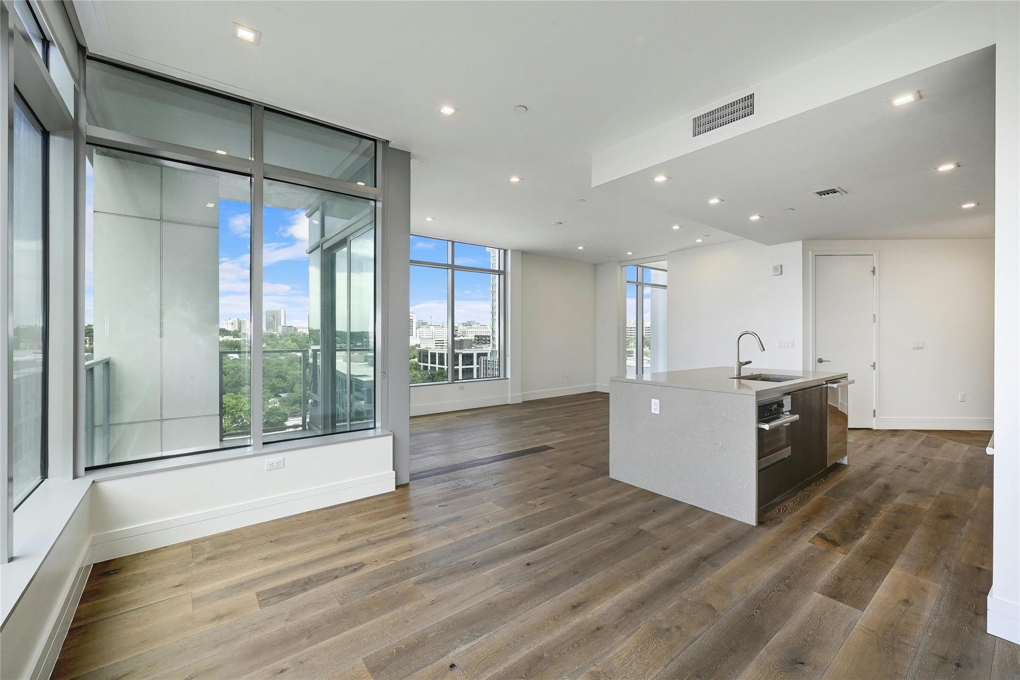 501 West Ave # 1104