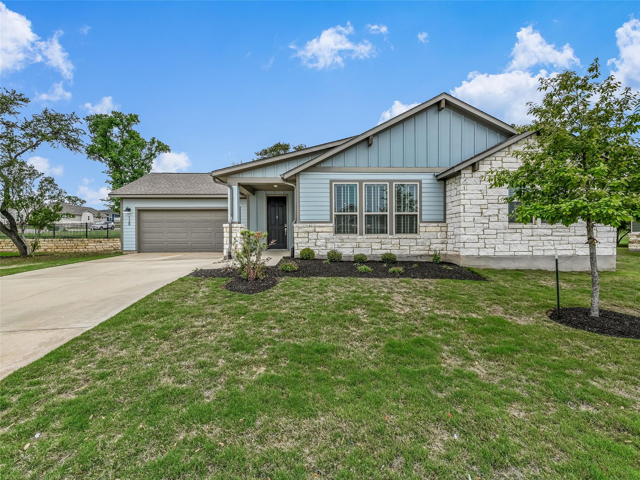 128 Charming Redbud LN