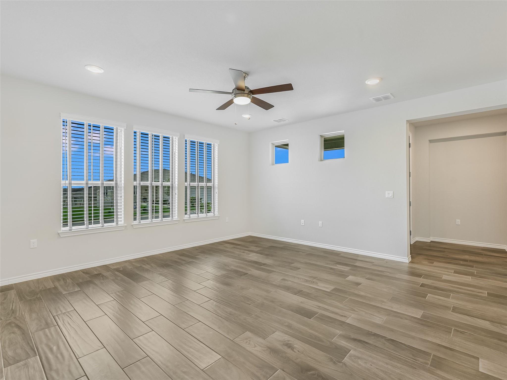 128 Charming Redbud LN