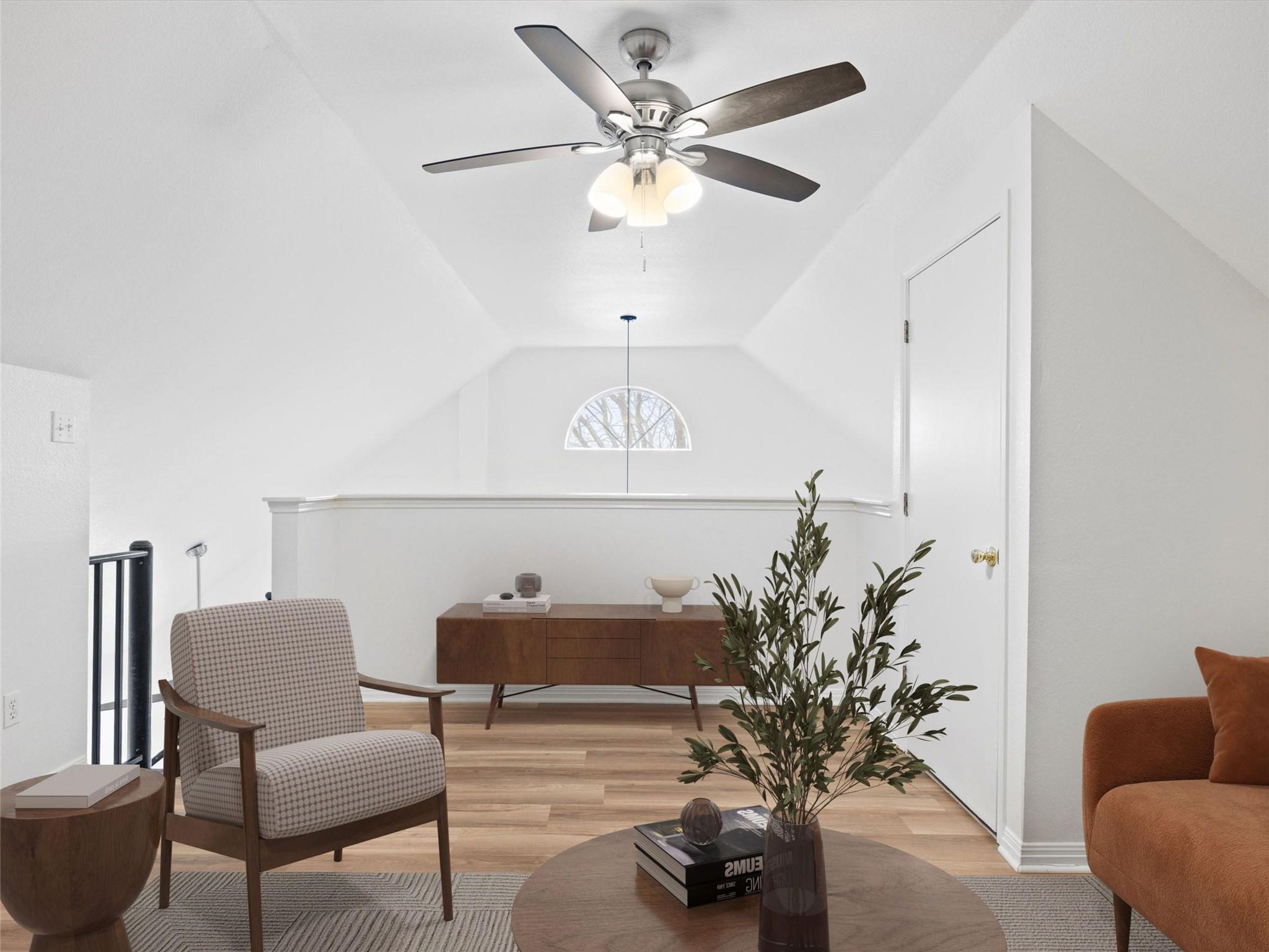 2908 Whisper Oaks Ln