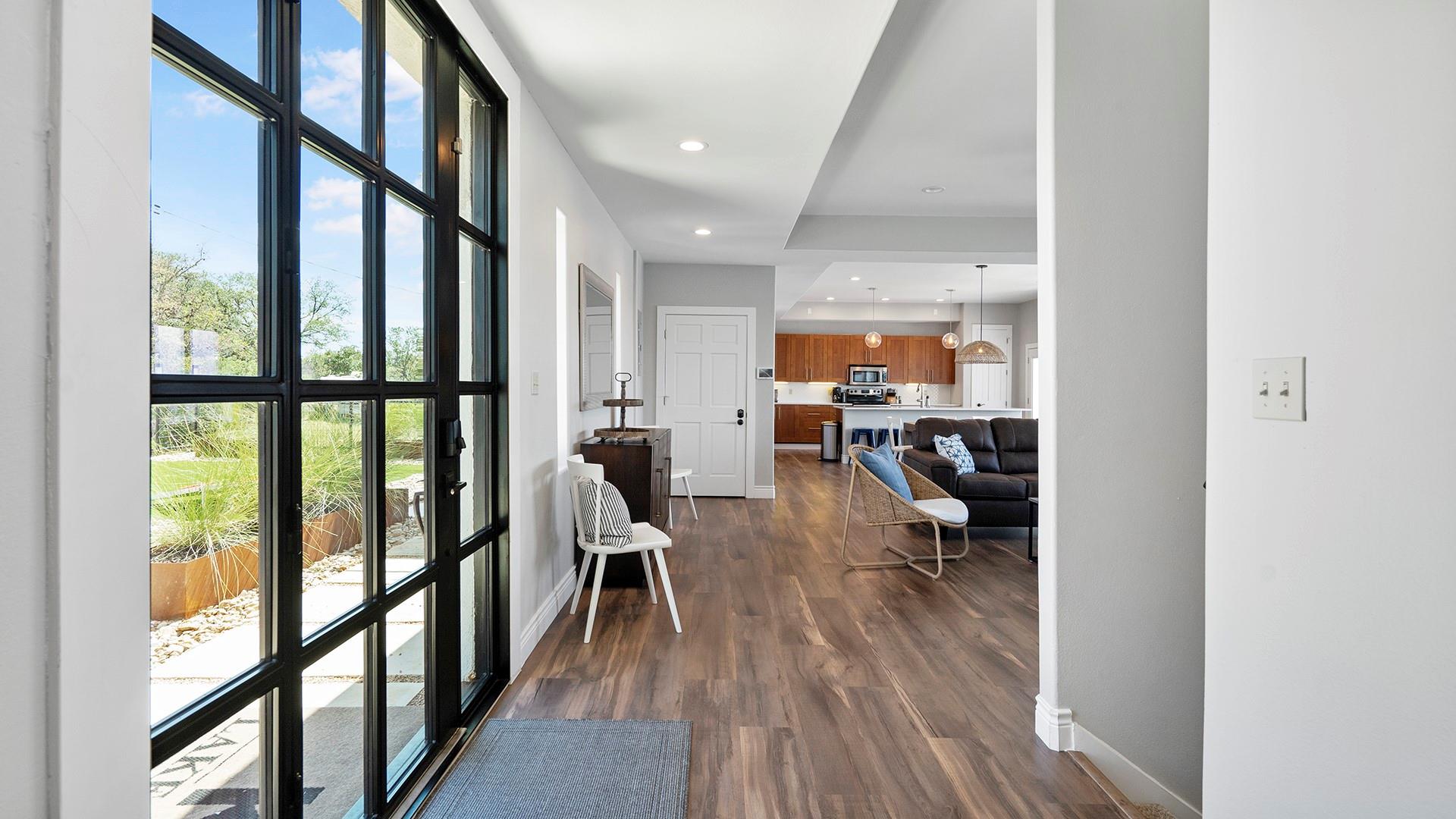 302 Green Acres DR