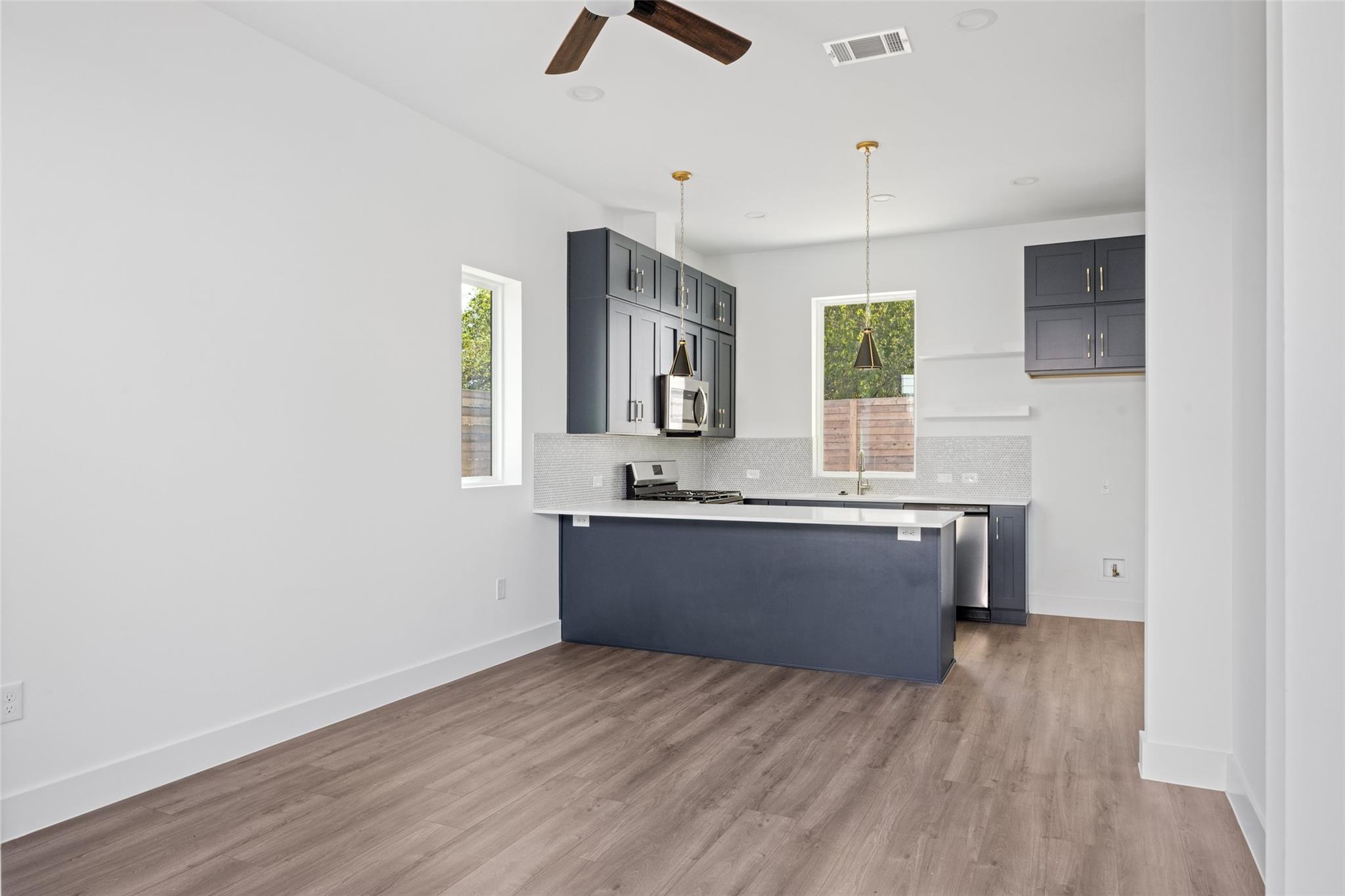 6117 Richardson LN # 2