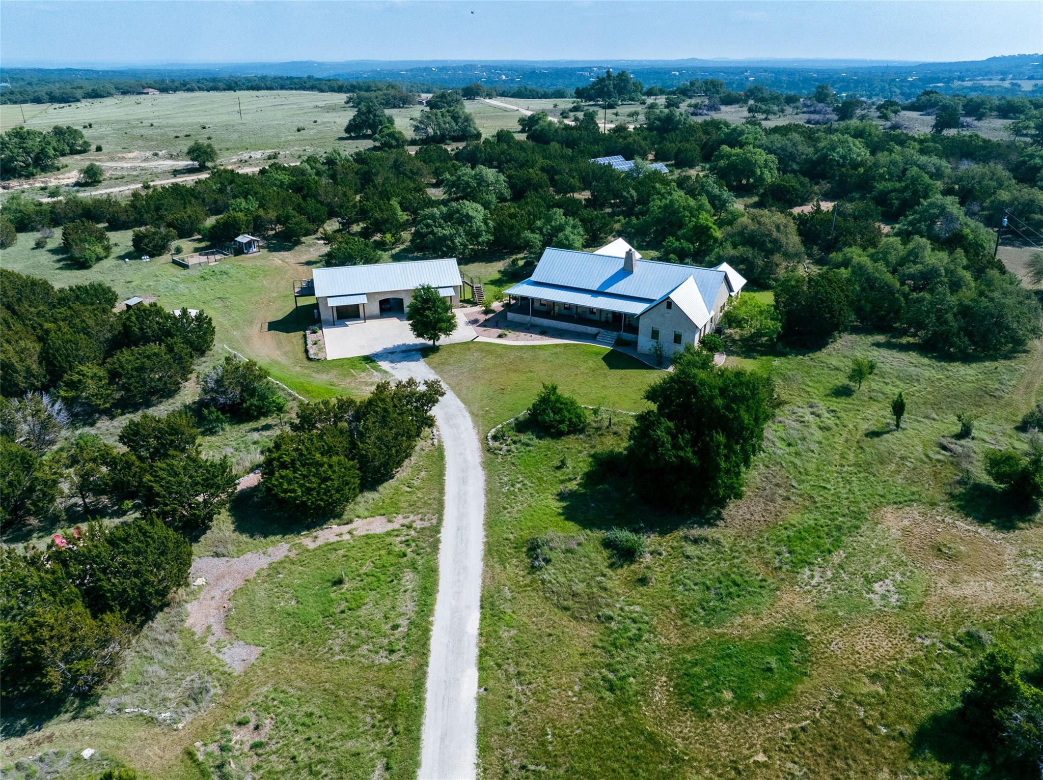 424 Hidden Creek DR
