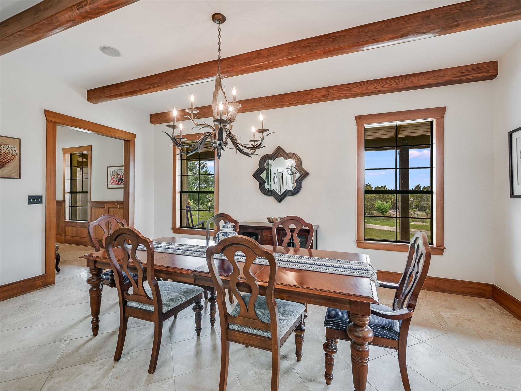 424 Hidden Creek DR