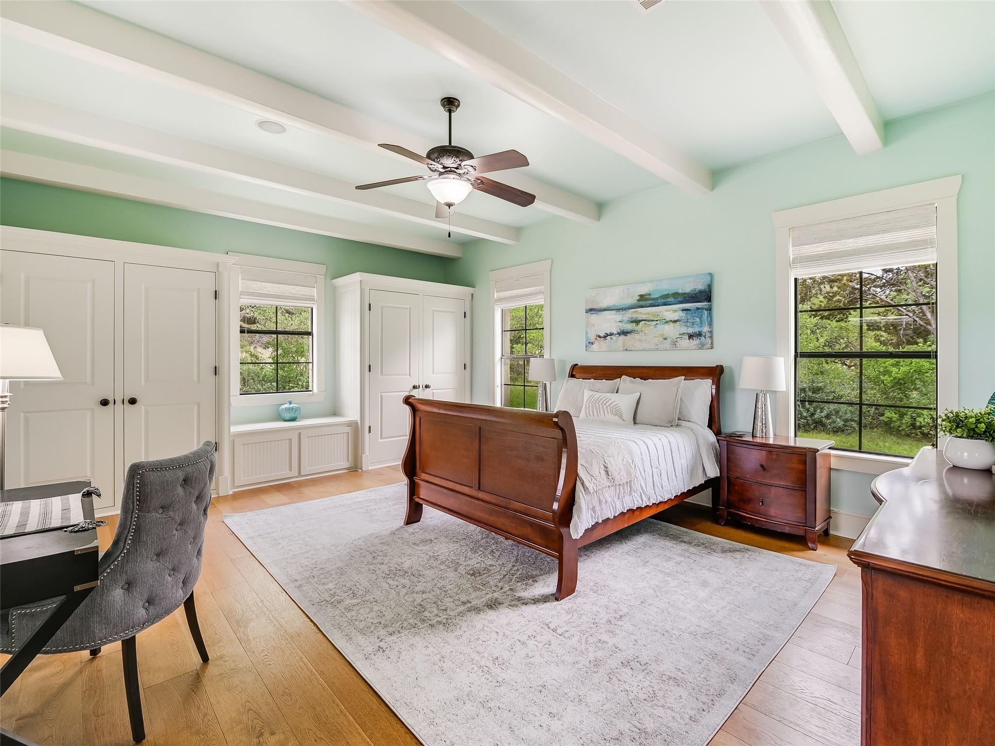 424 Hidden Creek DR