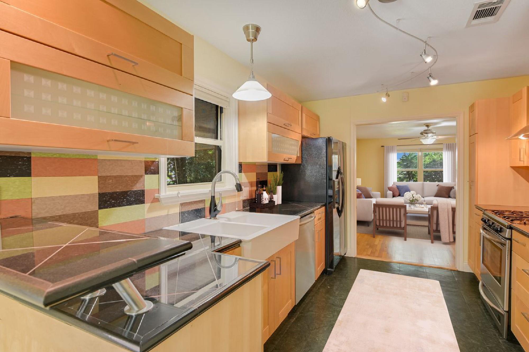 1009 Alegria RD