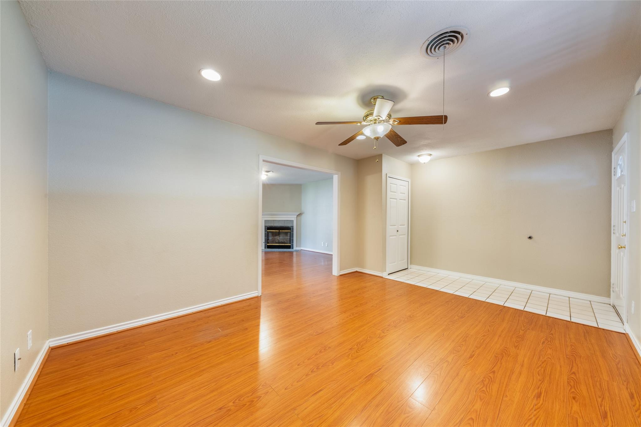2004 Teakwood DR