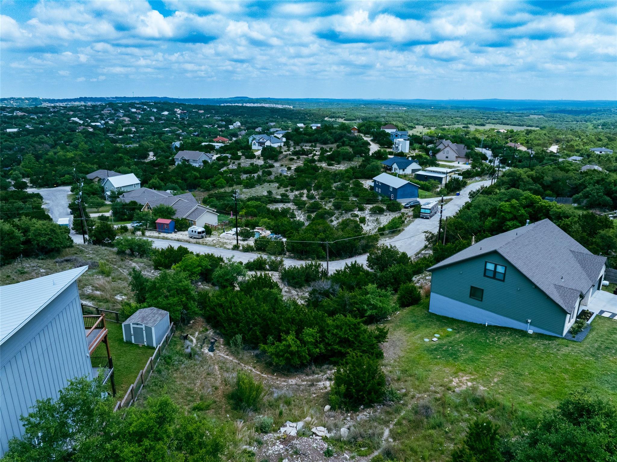 10704 Lake Park DR