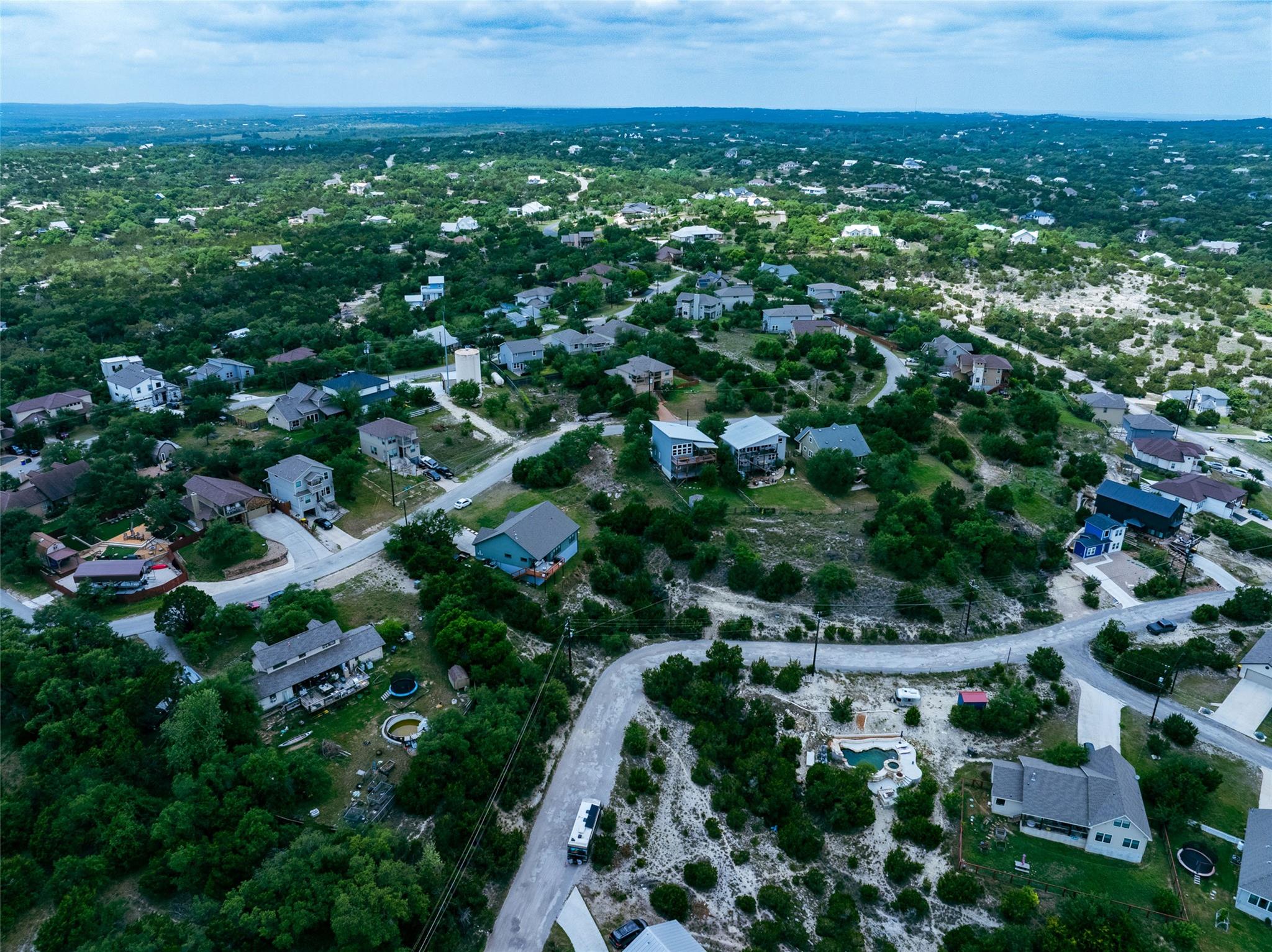 10704 Lake Park DR