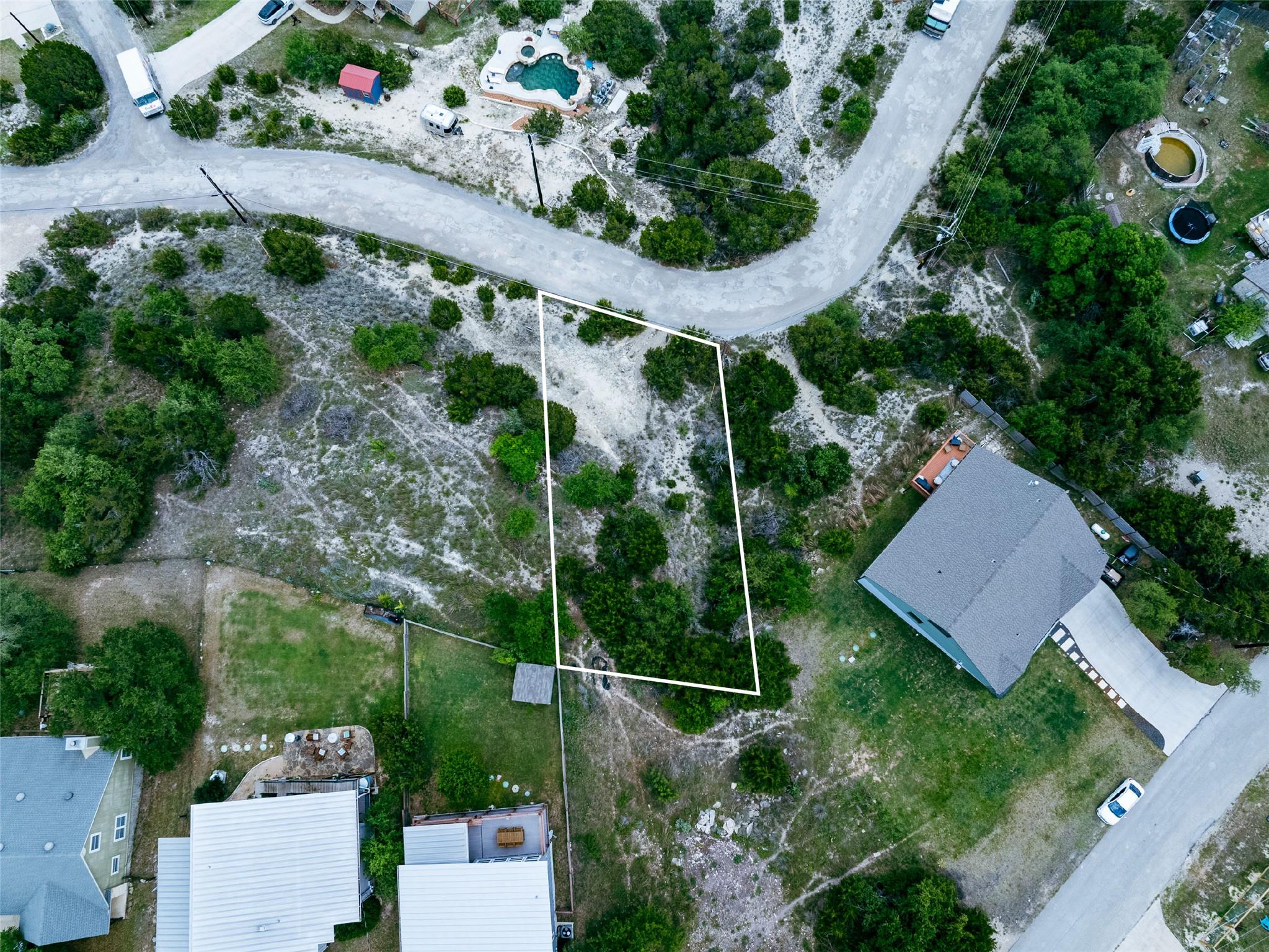 10704 Lake Park DR