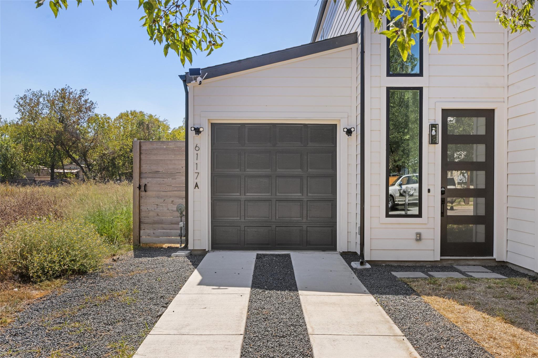 6117 Richardson LN # 1