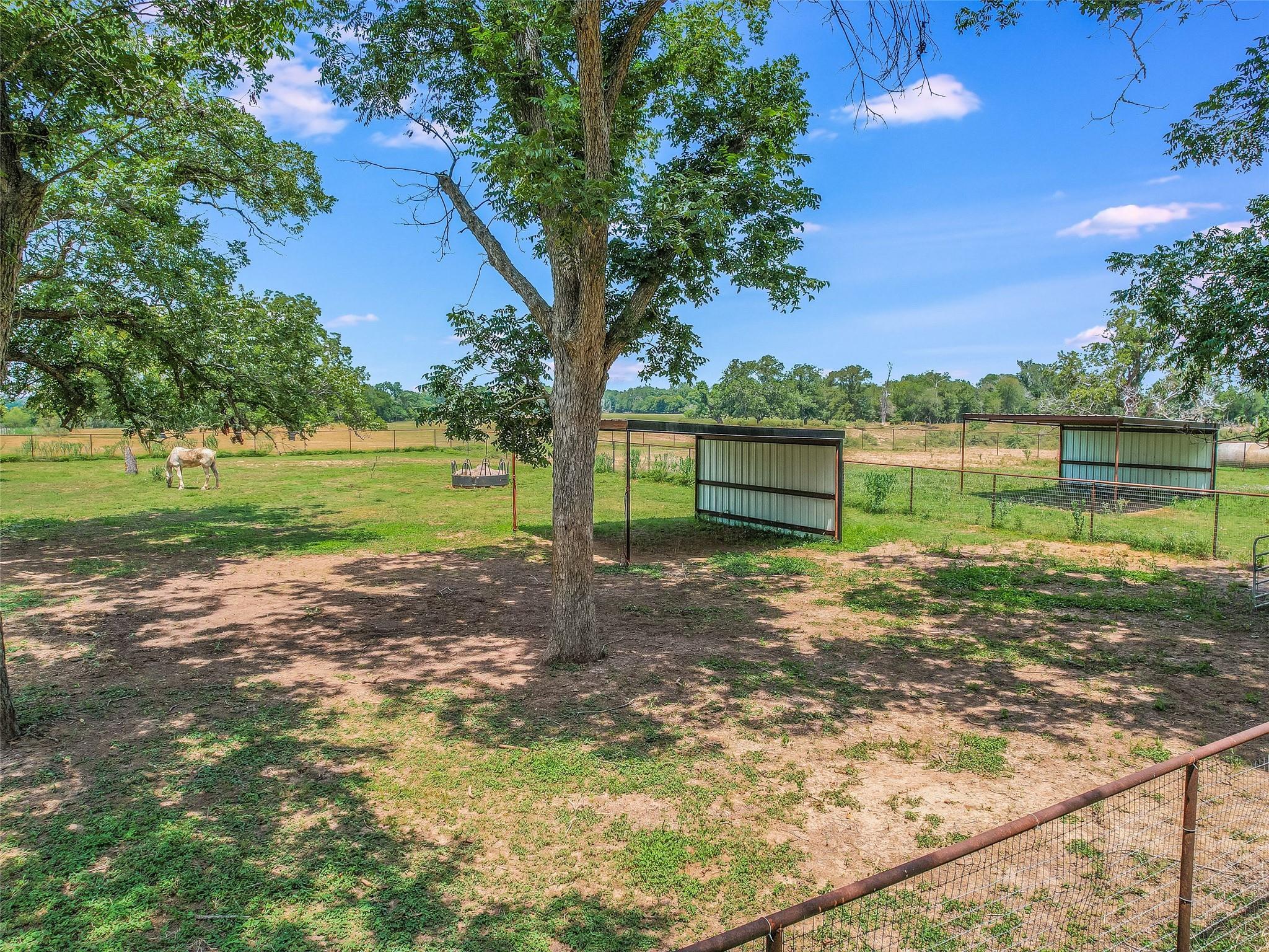TBD Doc Bryson LN