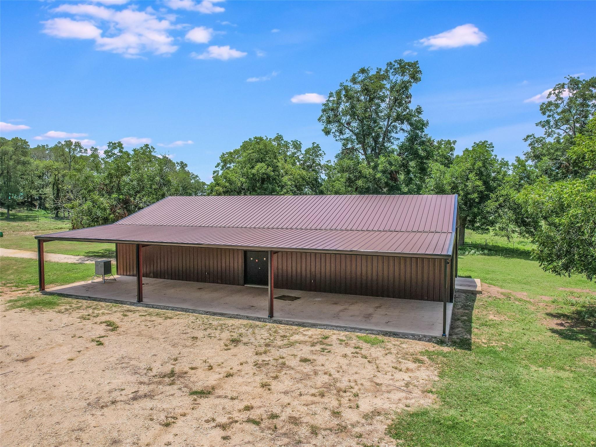 TBD Doc Bryson LN