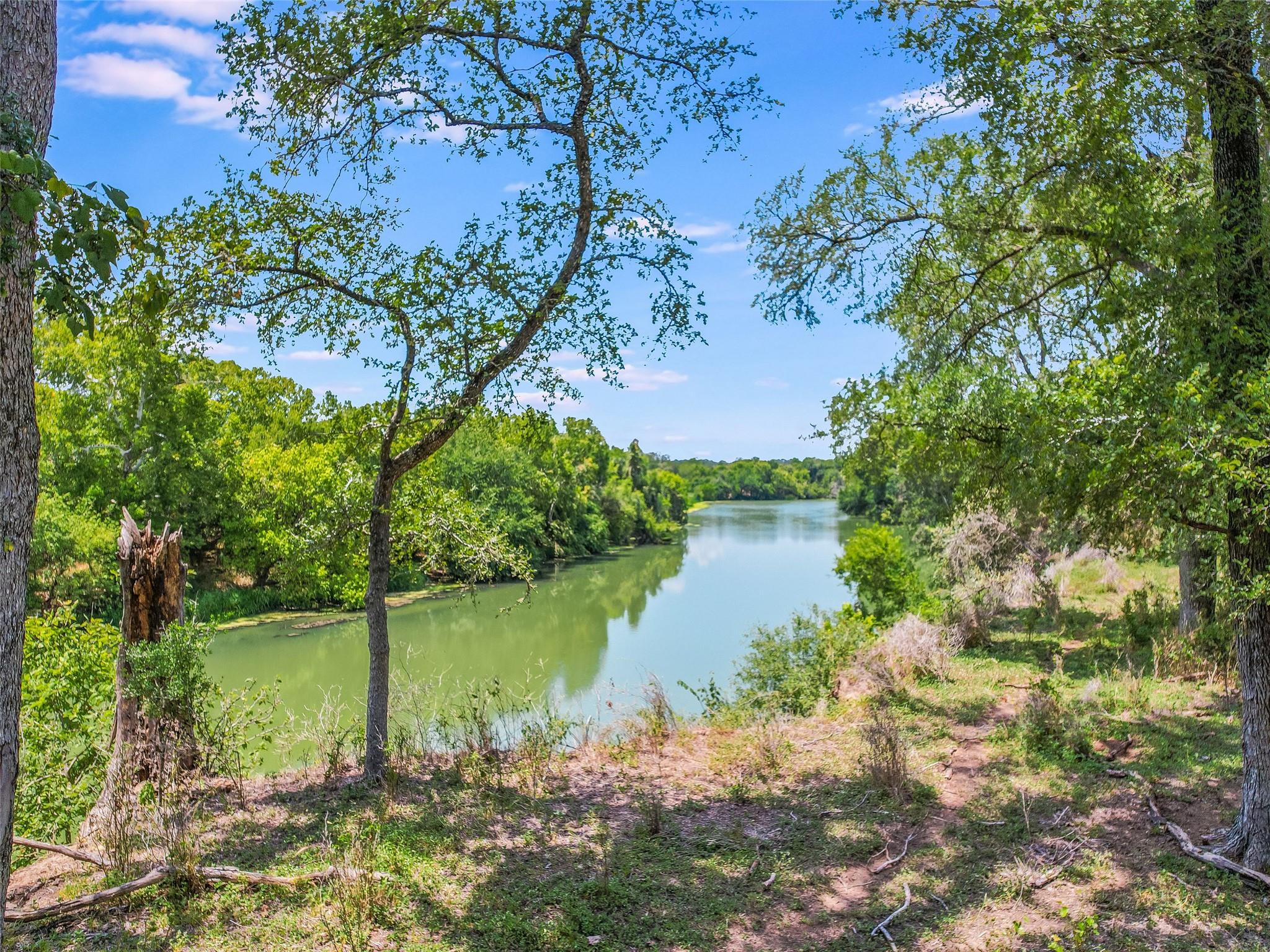 TBD Doc Bryson LN