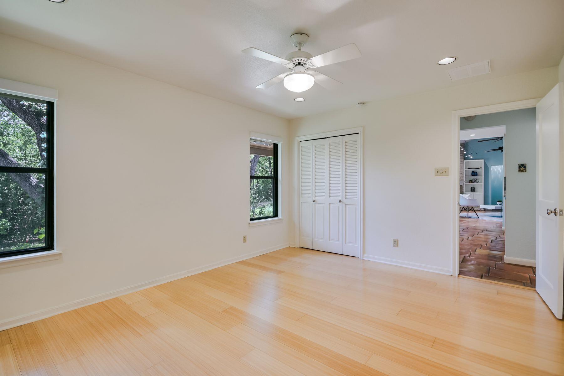 3119 Eanes CIR