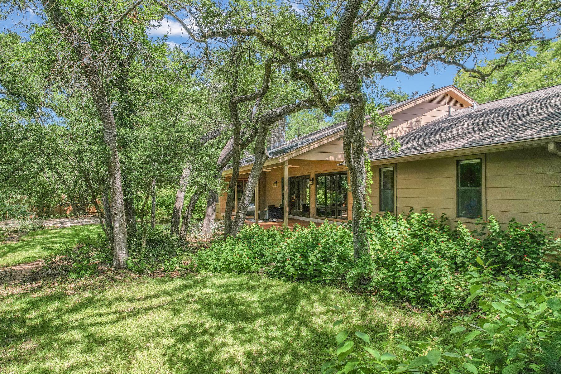 3119 Eanes CIR