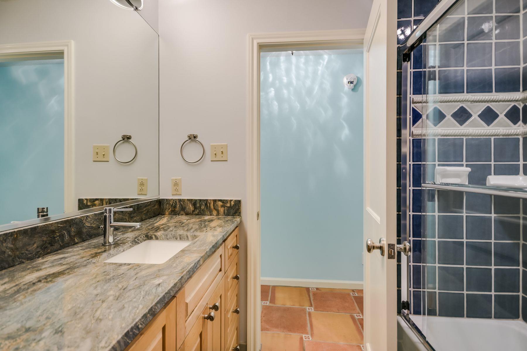 3119 Eanes CIR