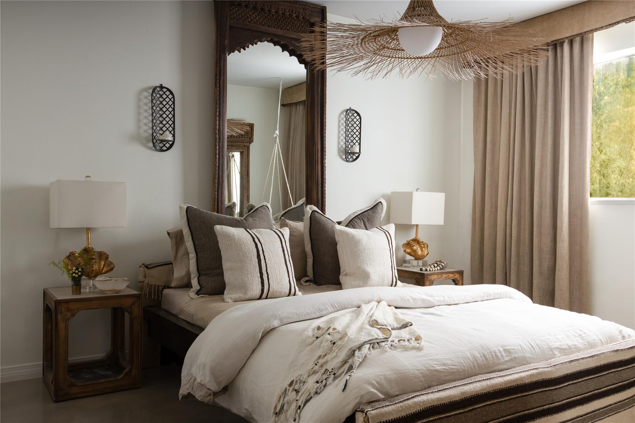 5205 Creekline DR, Austin