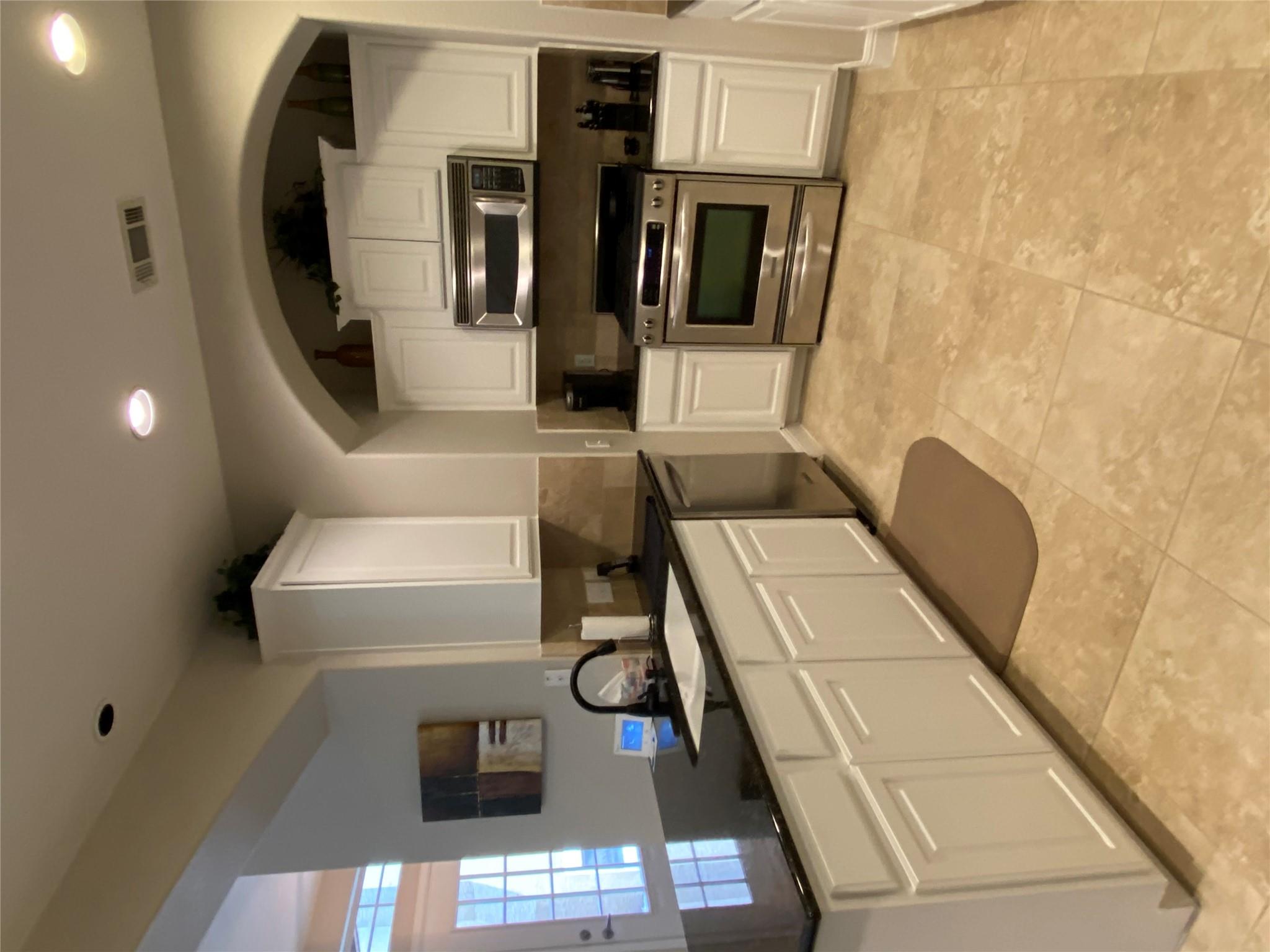 3406 Menchaca RD # 24