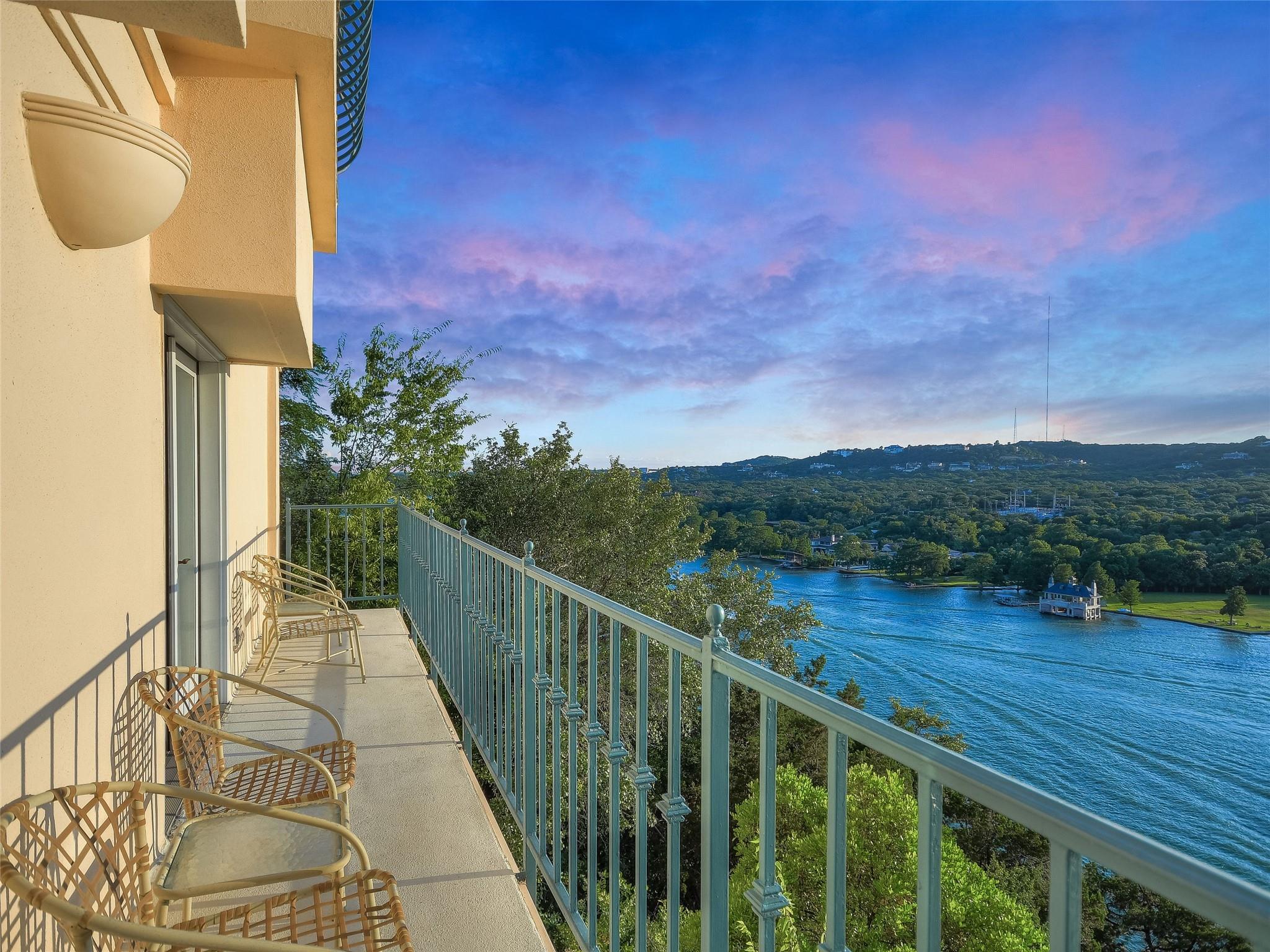 3504 Mount Bonnell RD