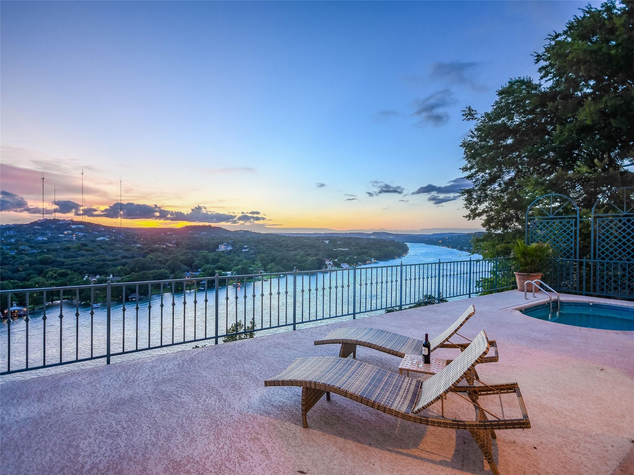 3504 Mount Bonnell RD