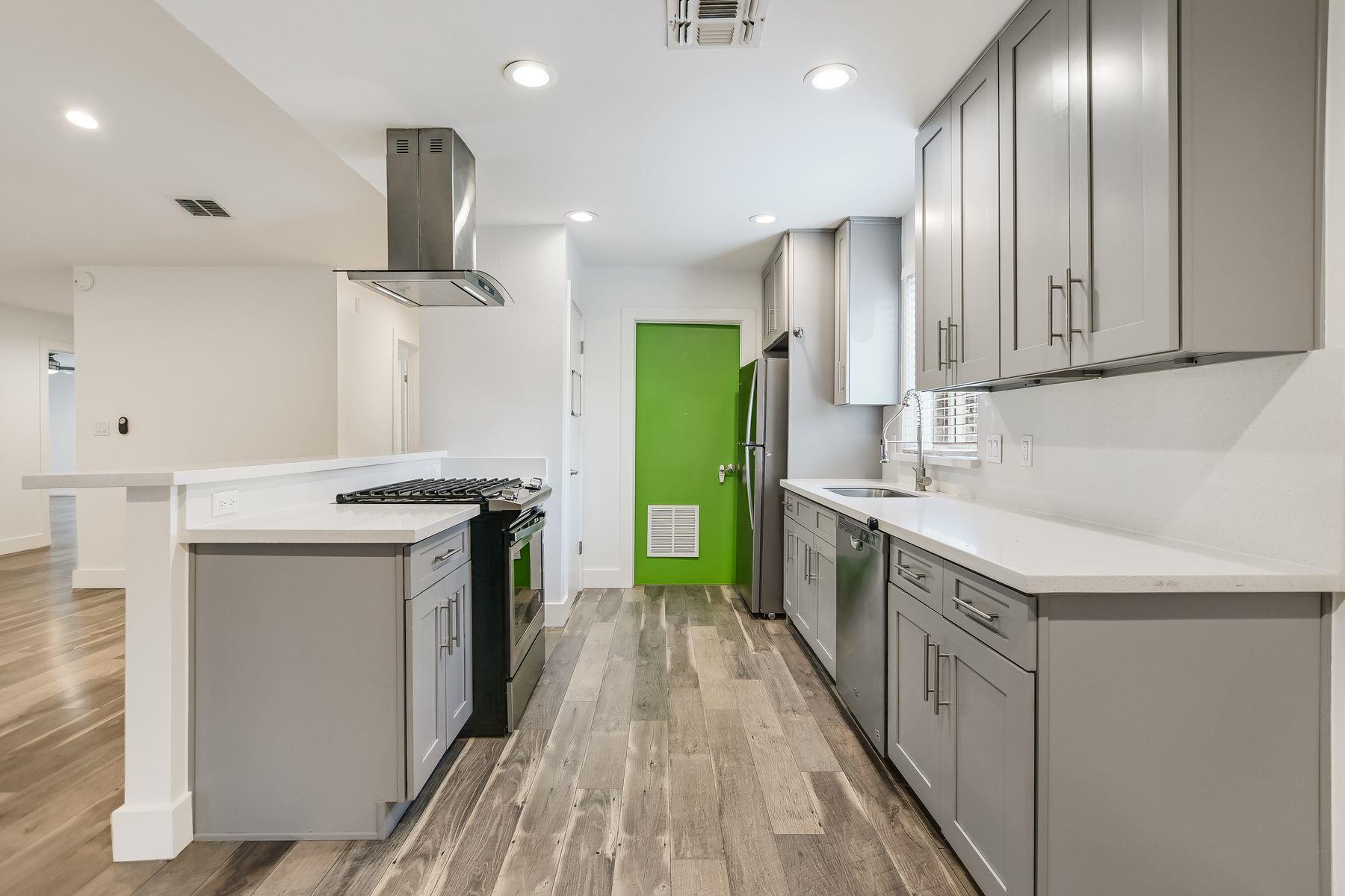 10312 Georgian DR