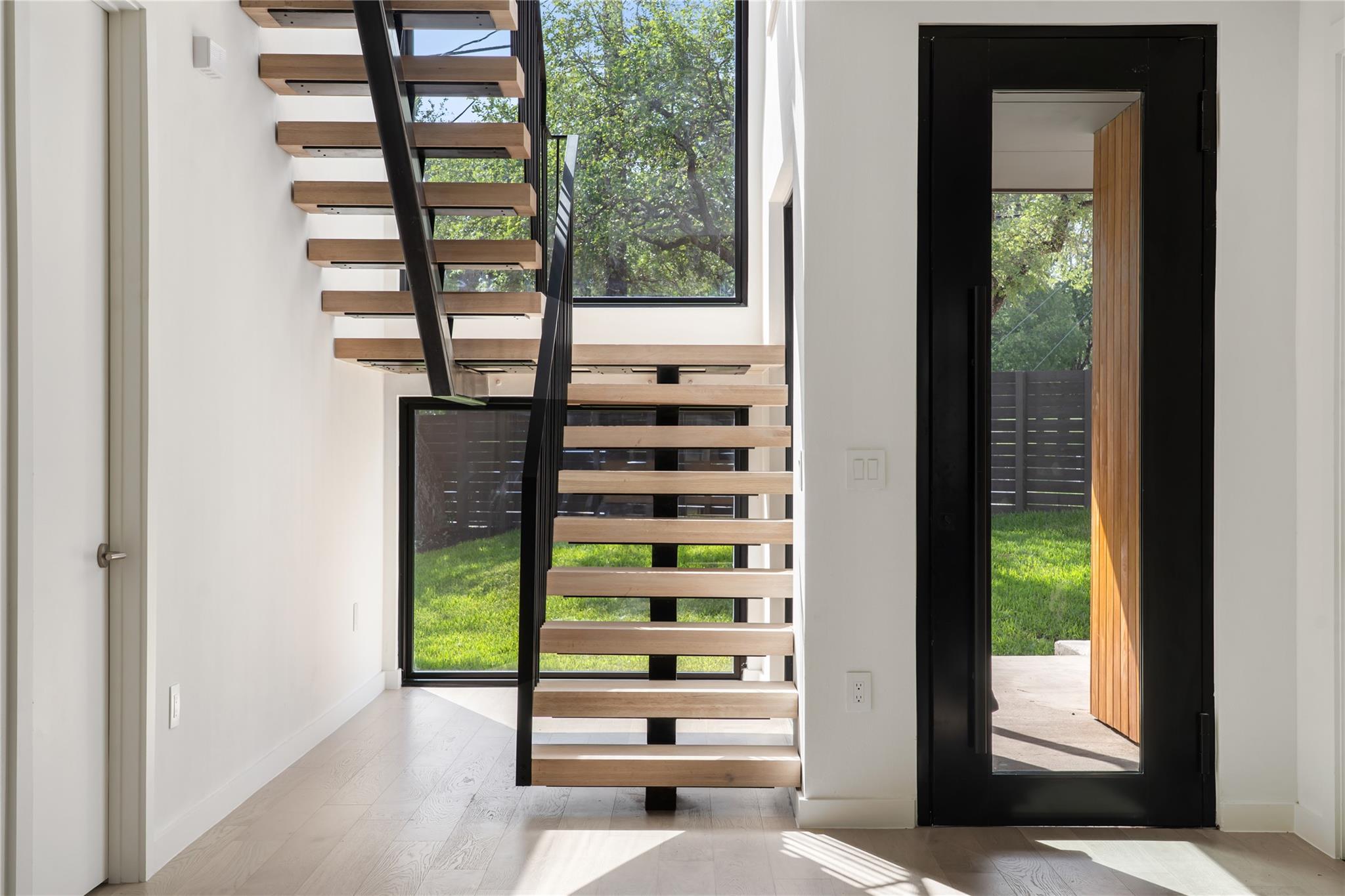 1133 Webberville RD # 1