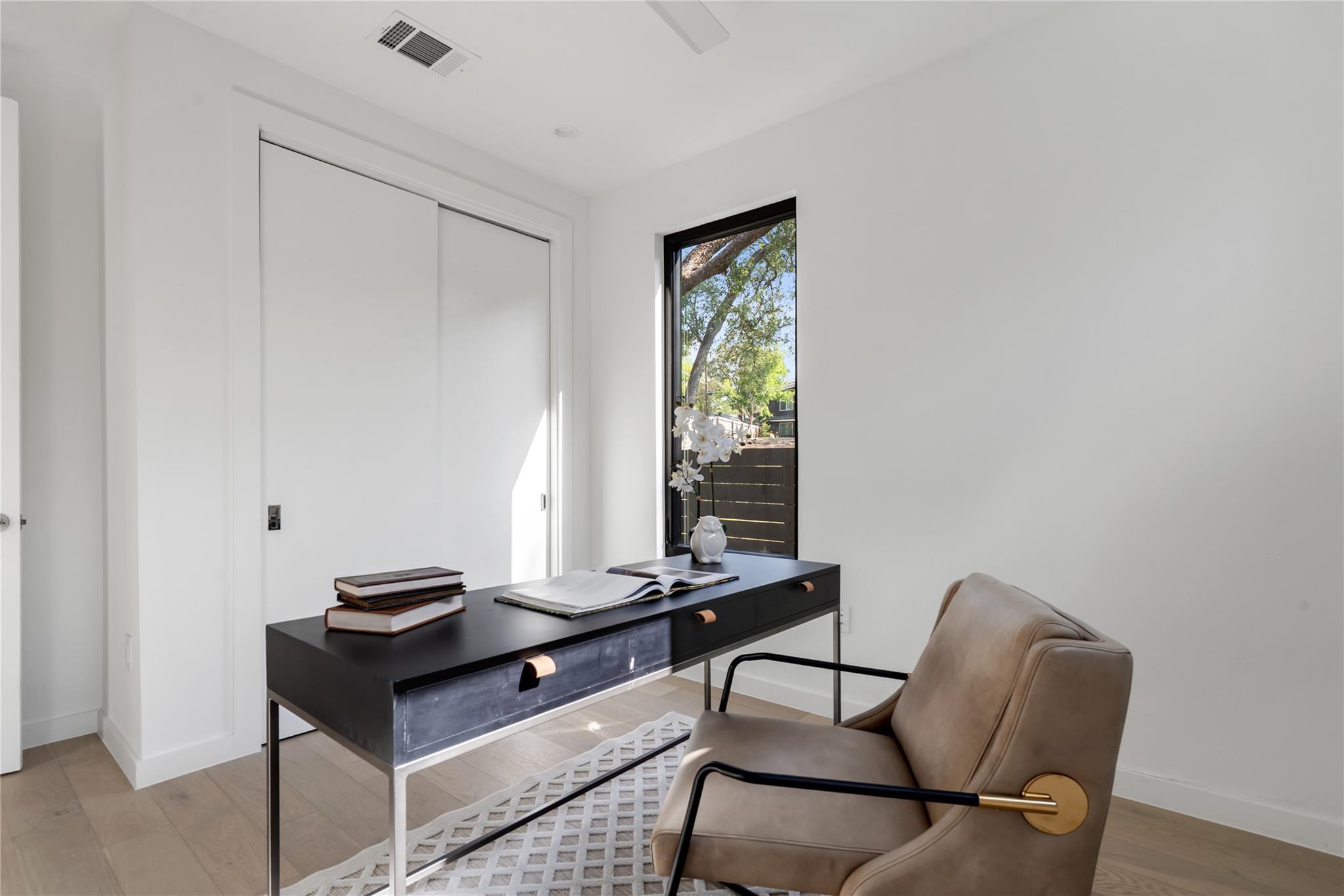 1133 Webberville RD # 1