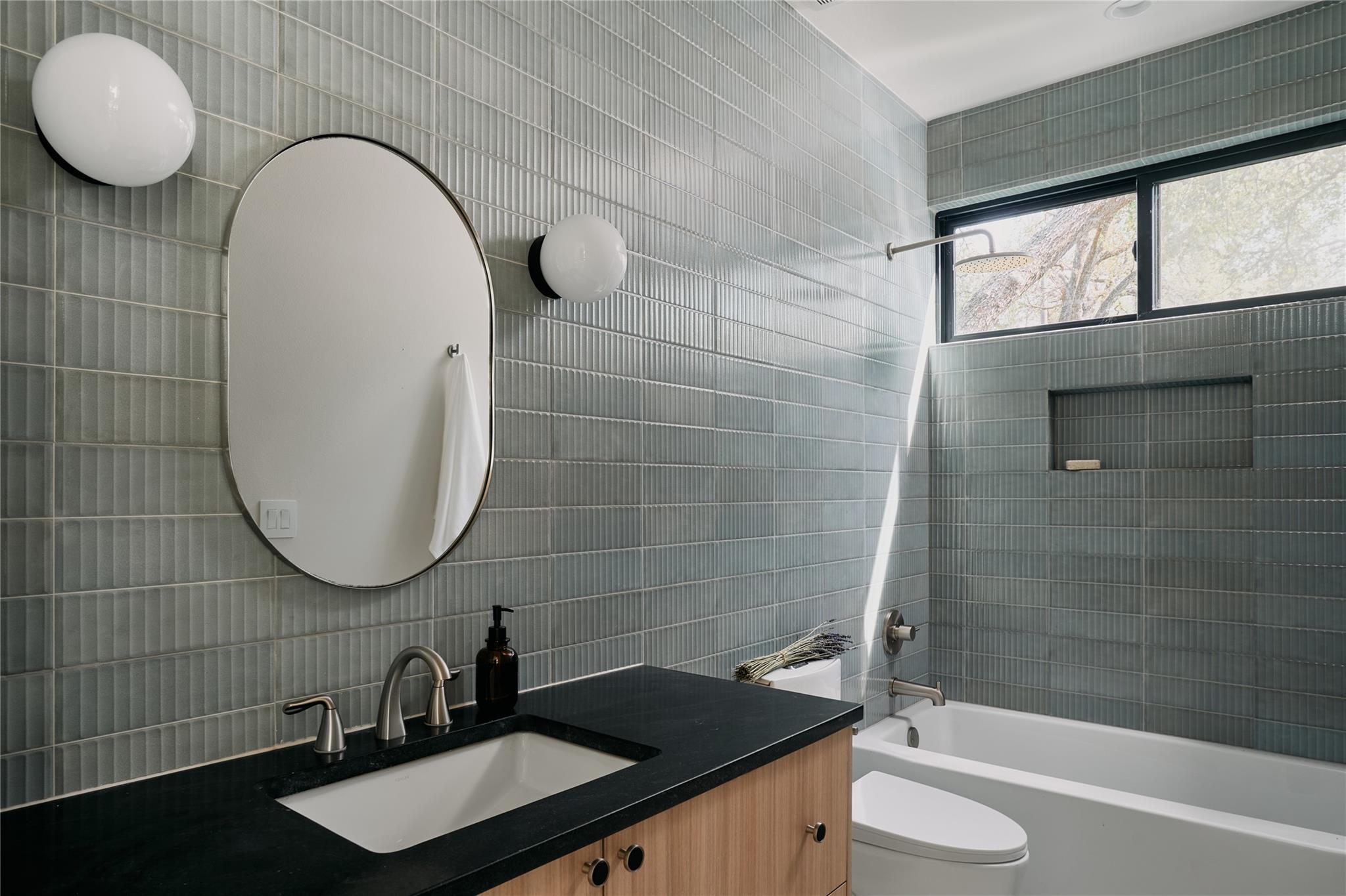 1133 Webberville RD # 1