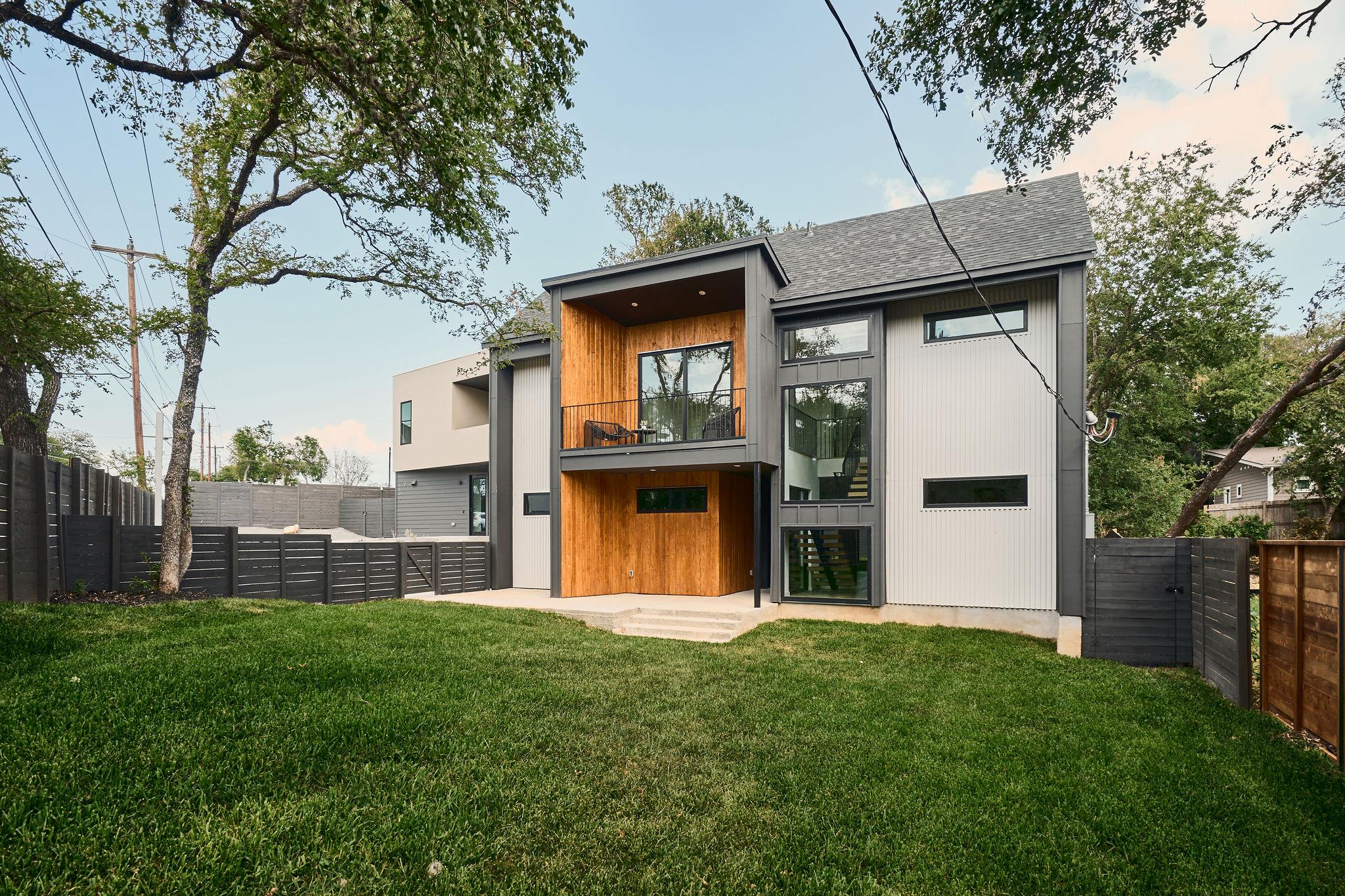 1133 Webberville RD # 1