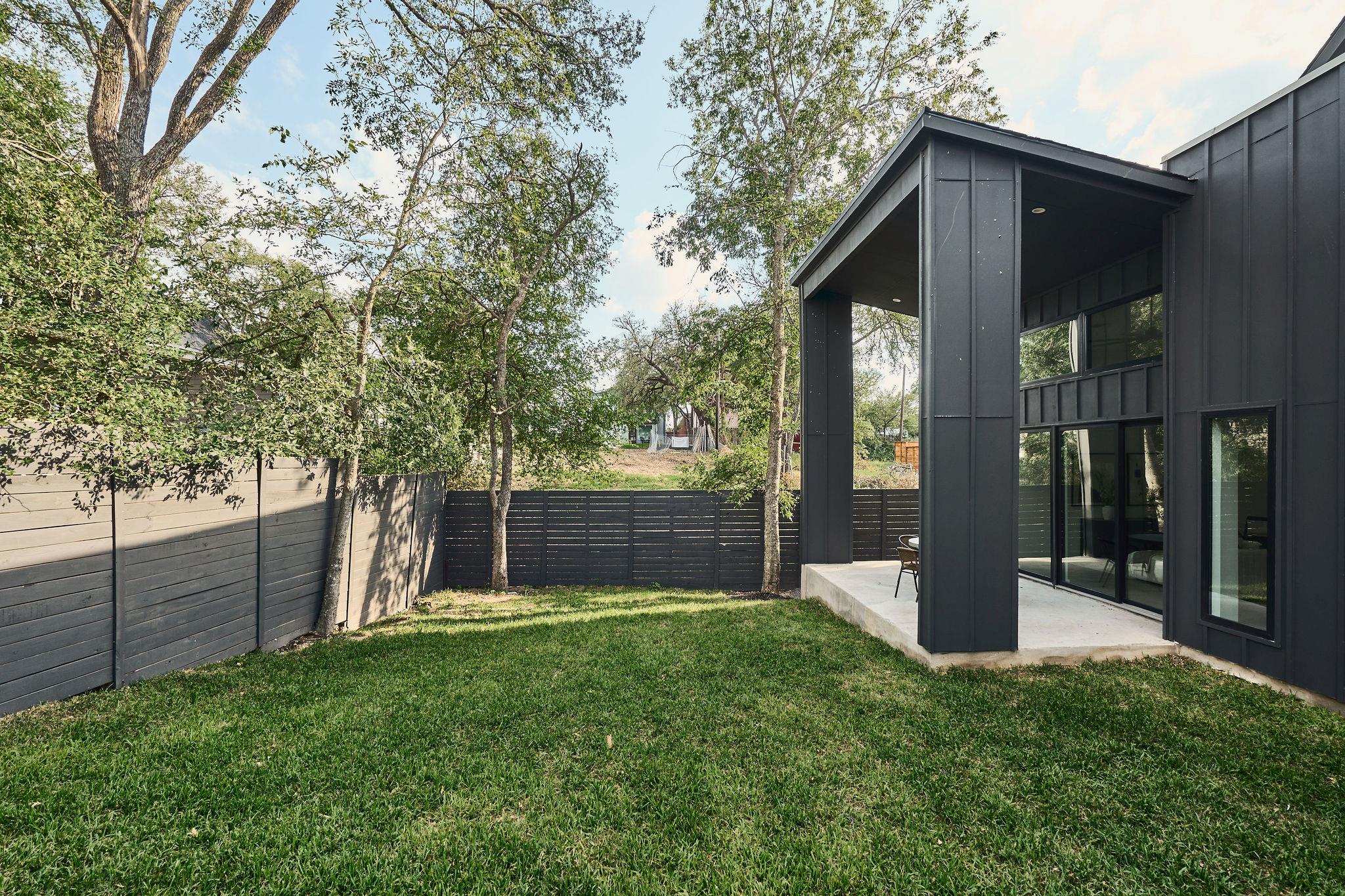 1133 Webberville RD # 1