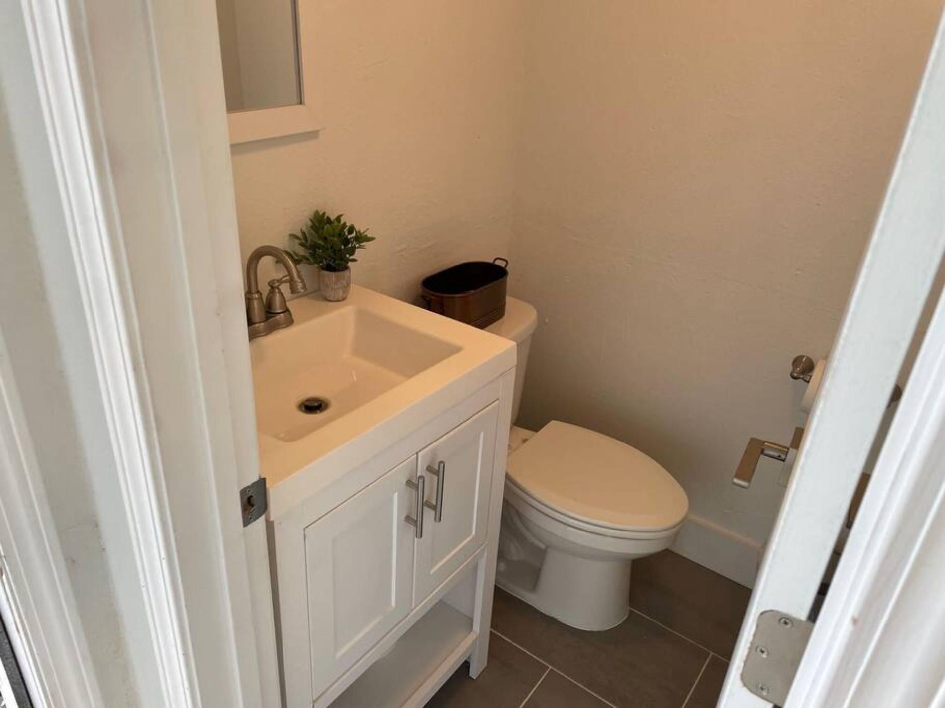 1913 Hearthstone DR # D