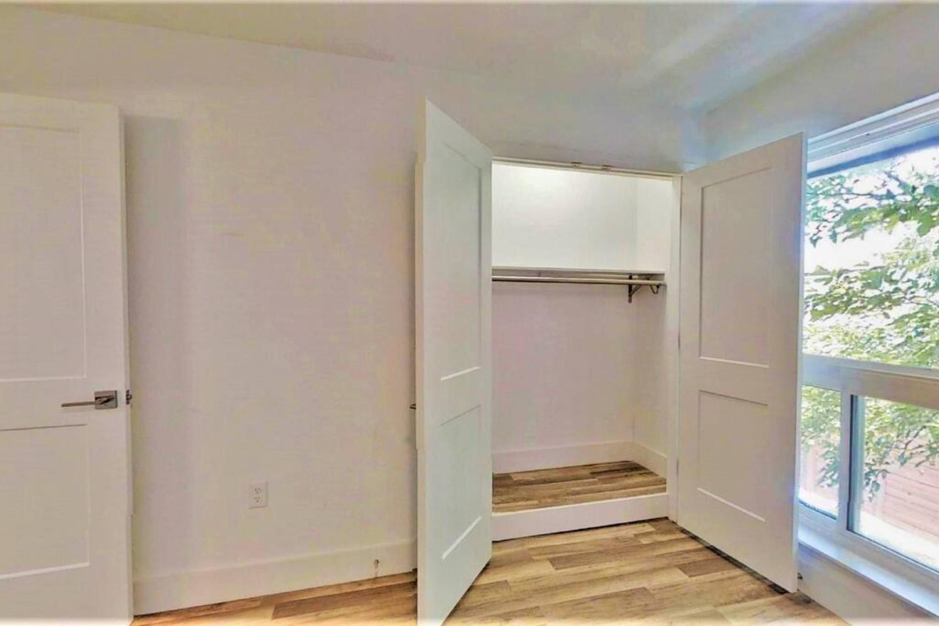 1913 Hearthstone DR # D