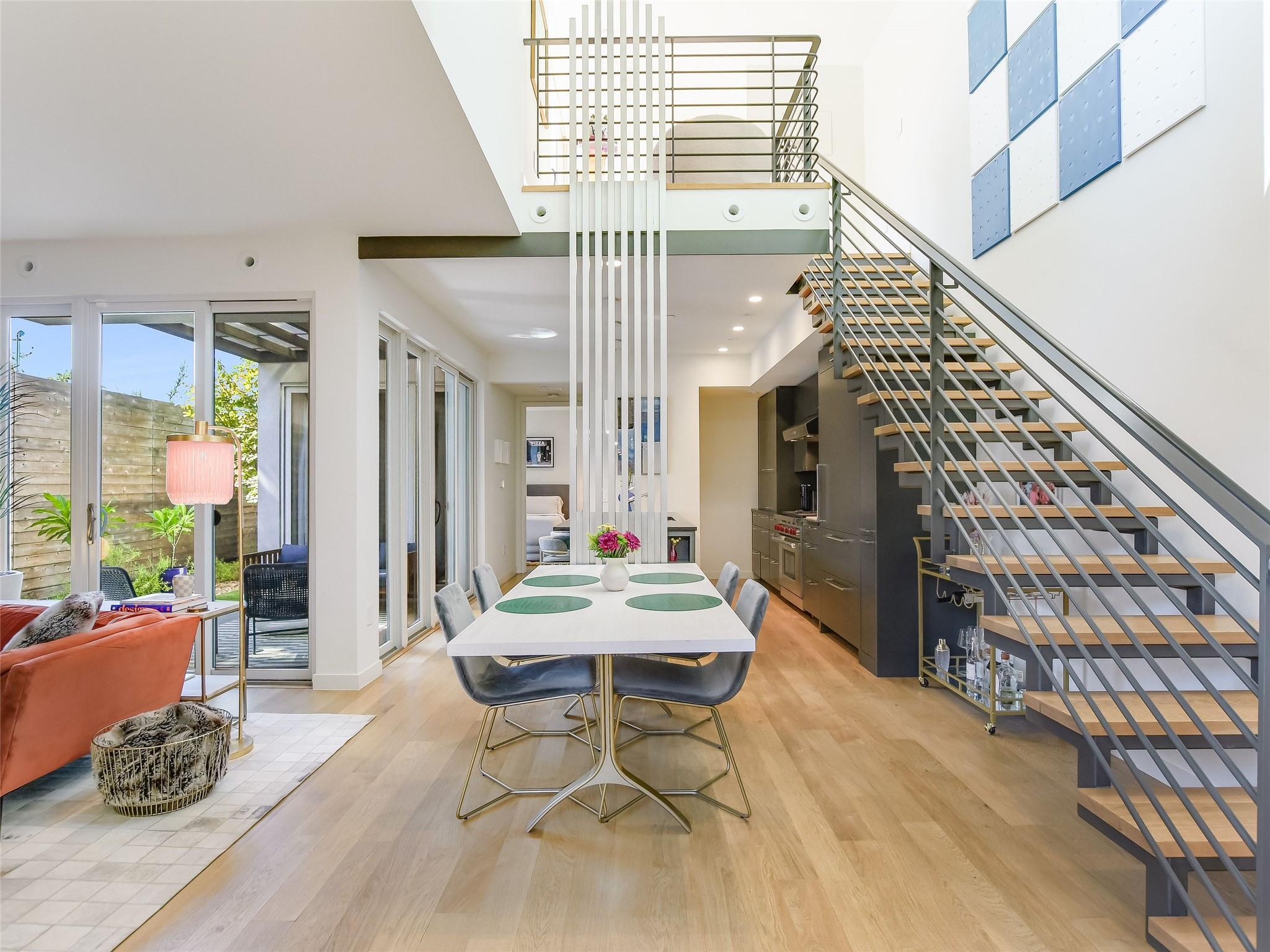 1603 Woodlawn BLVD # D