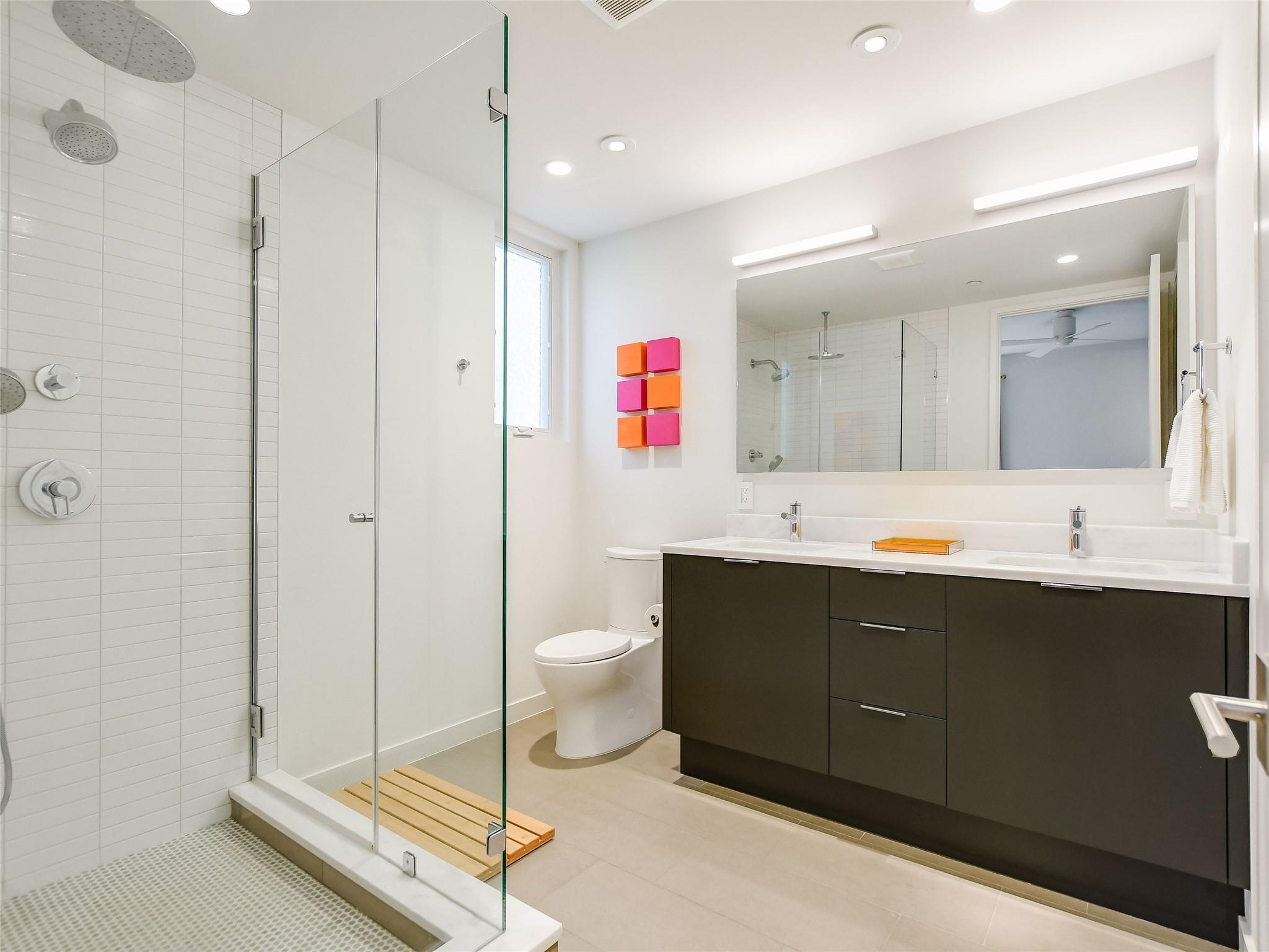 1603 Woodlawn BLVD # D