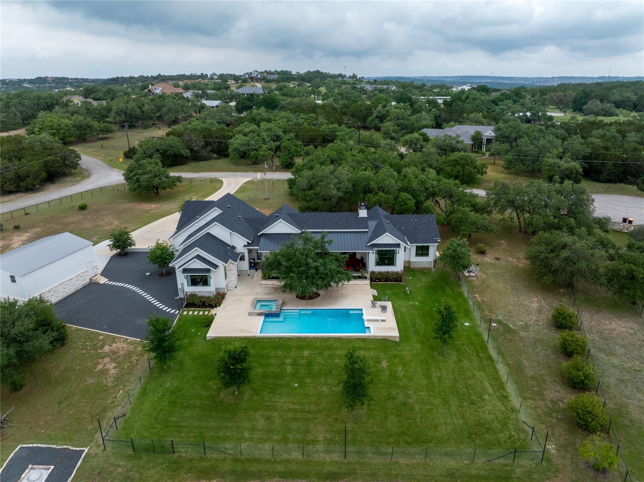 460 Hannah DR