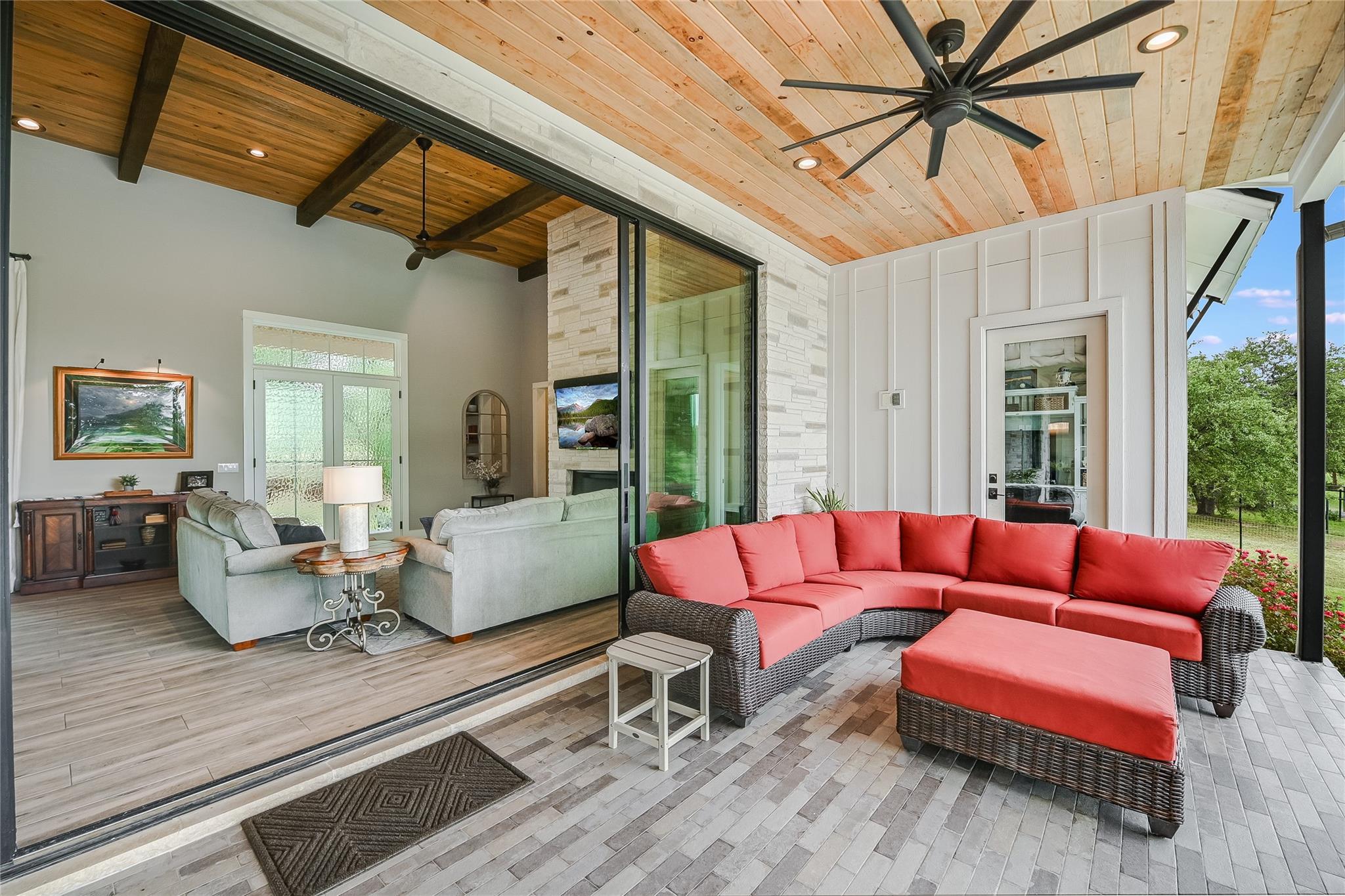 460 Hannah DR