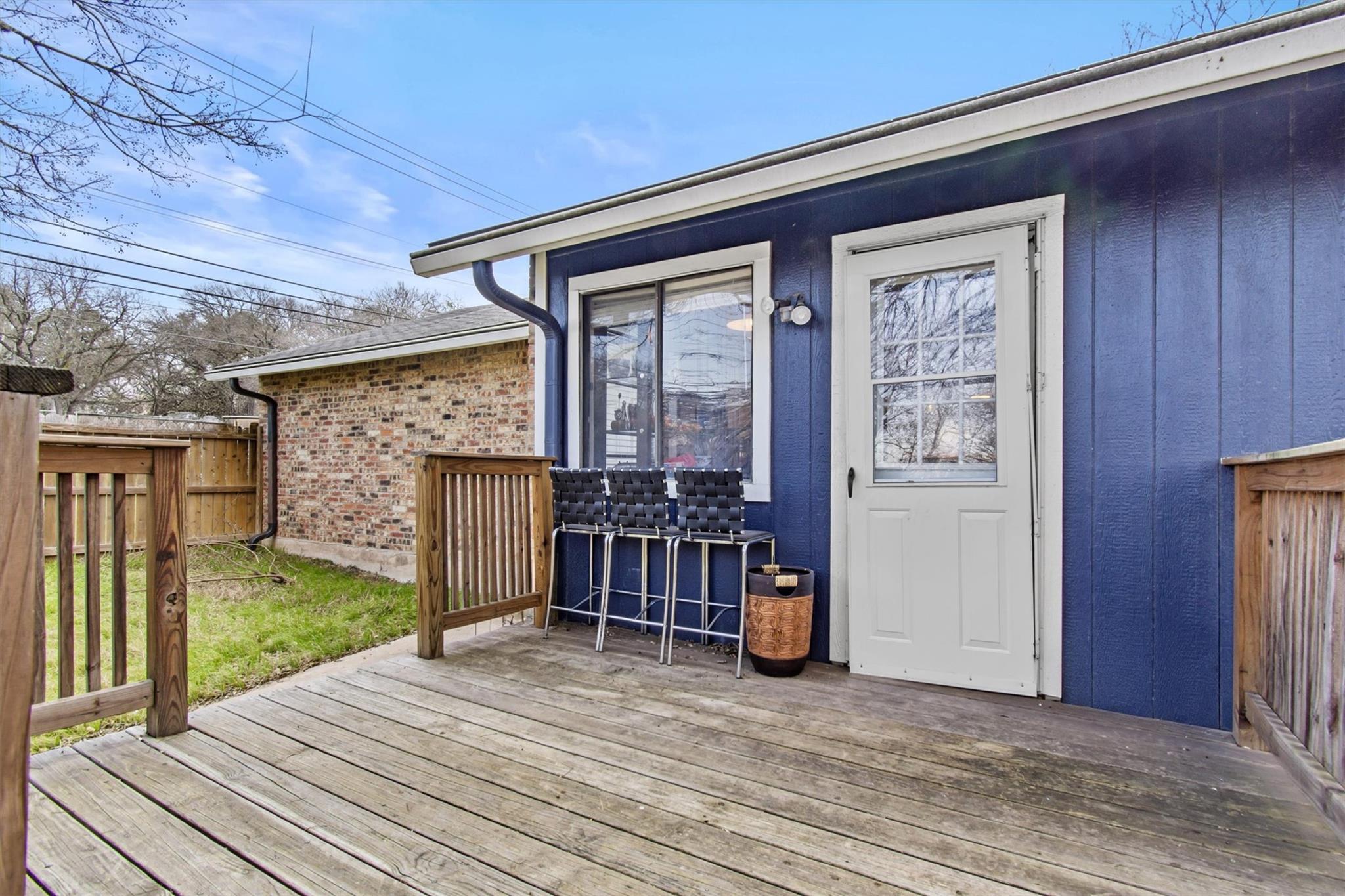2800 Burleson RD