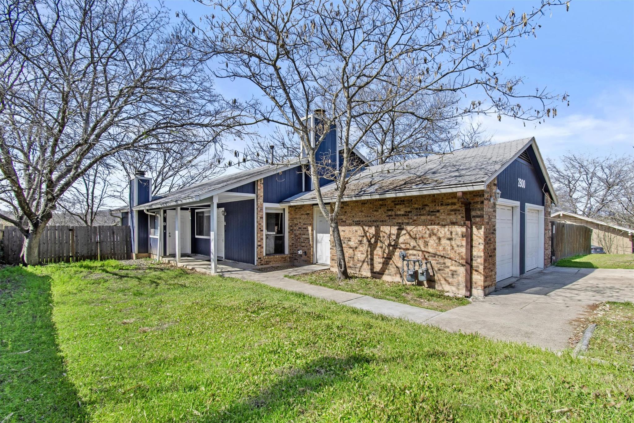 2800 Burleson RD