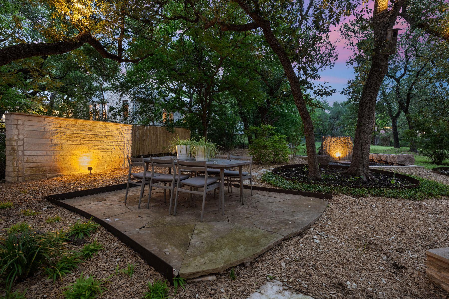 4904 Old Bee Caves RD