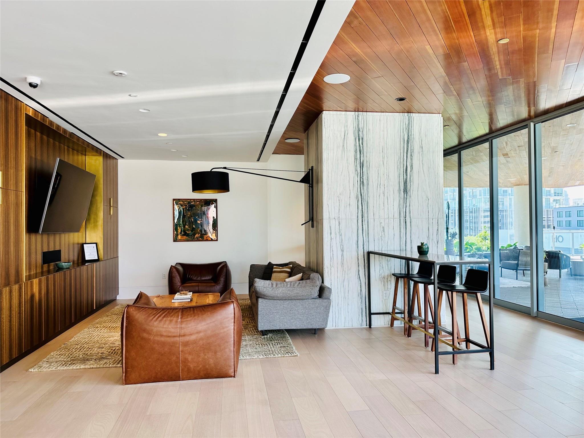 501 West Ave # 2802