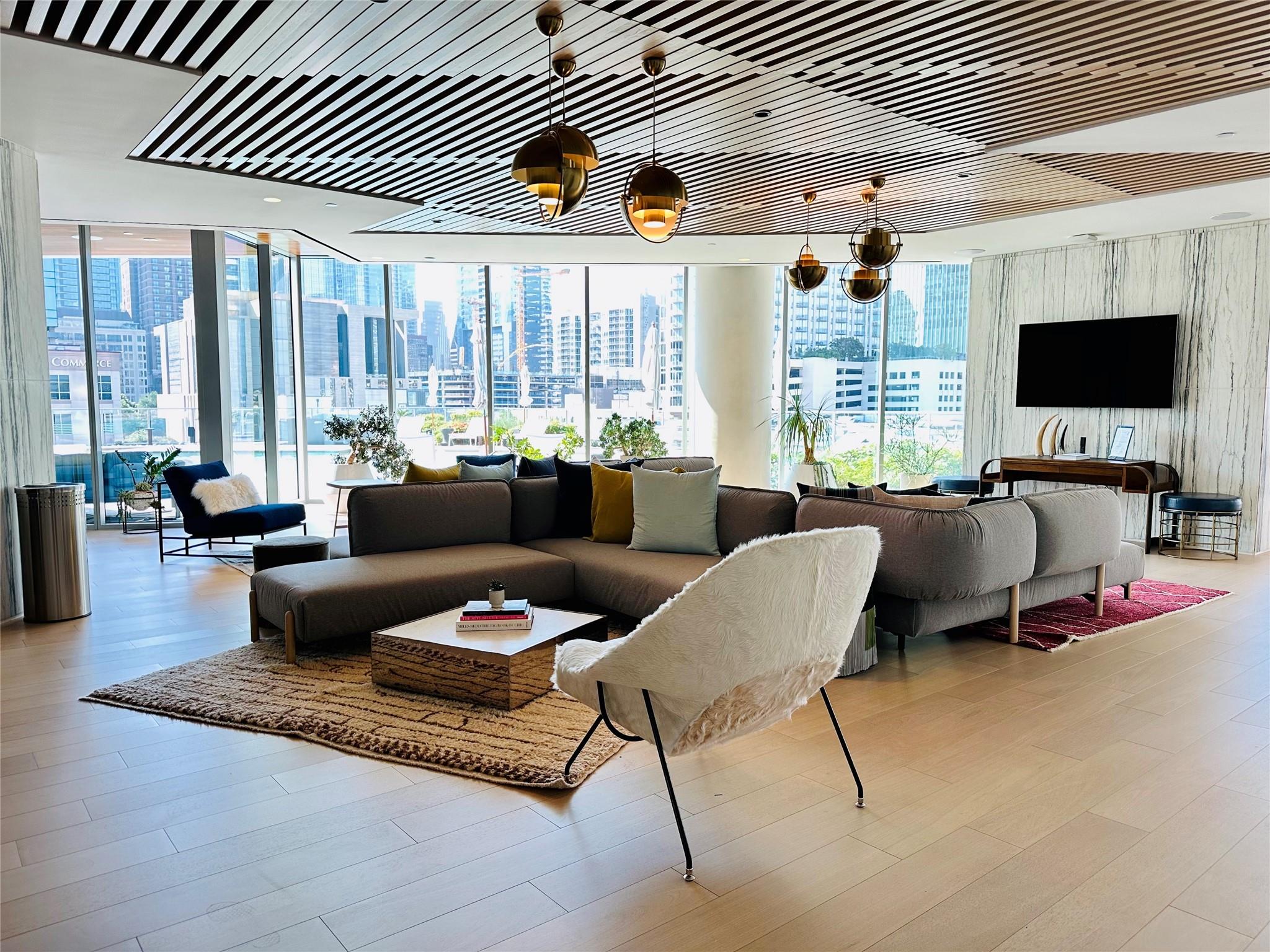 501 West Ave # 2802