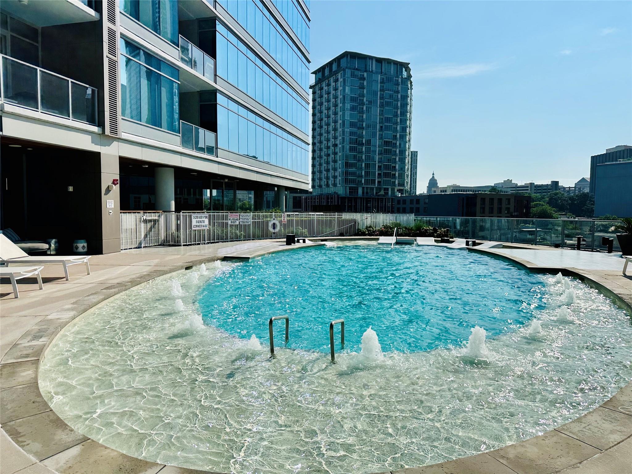 501 West Ave # 2802