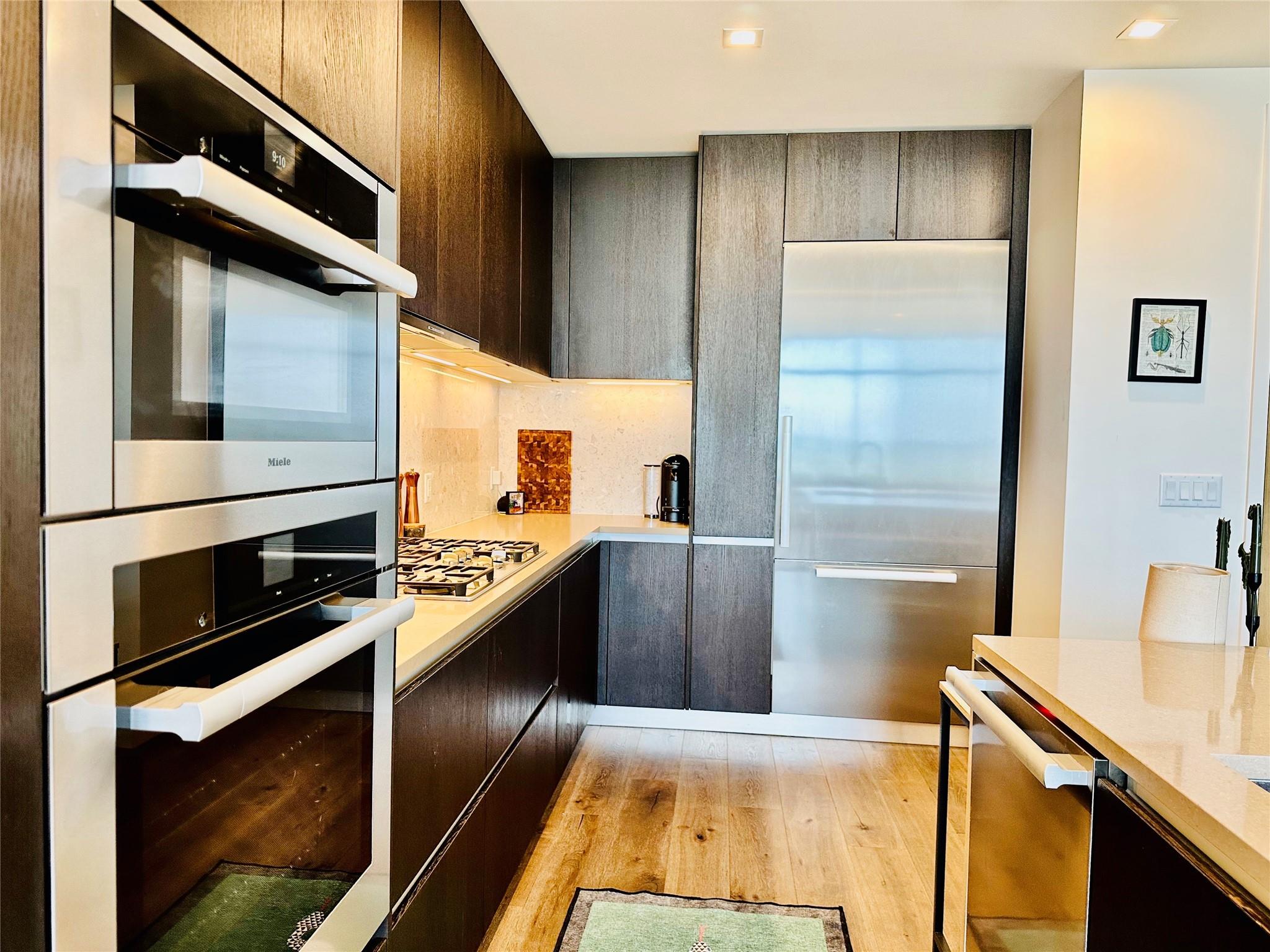501 West Ave # 2802