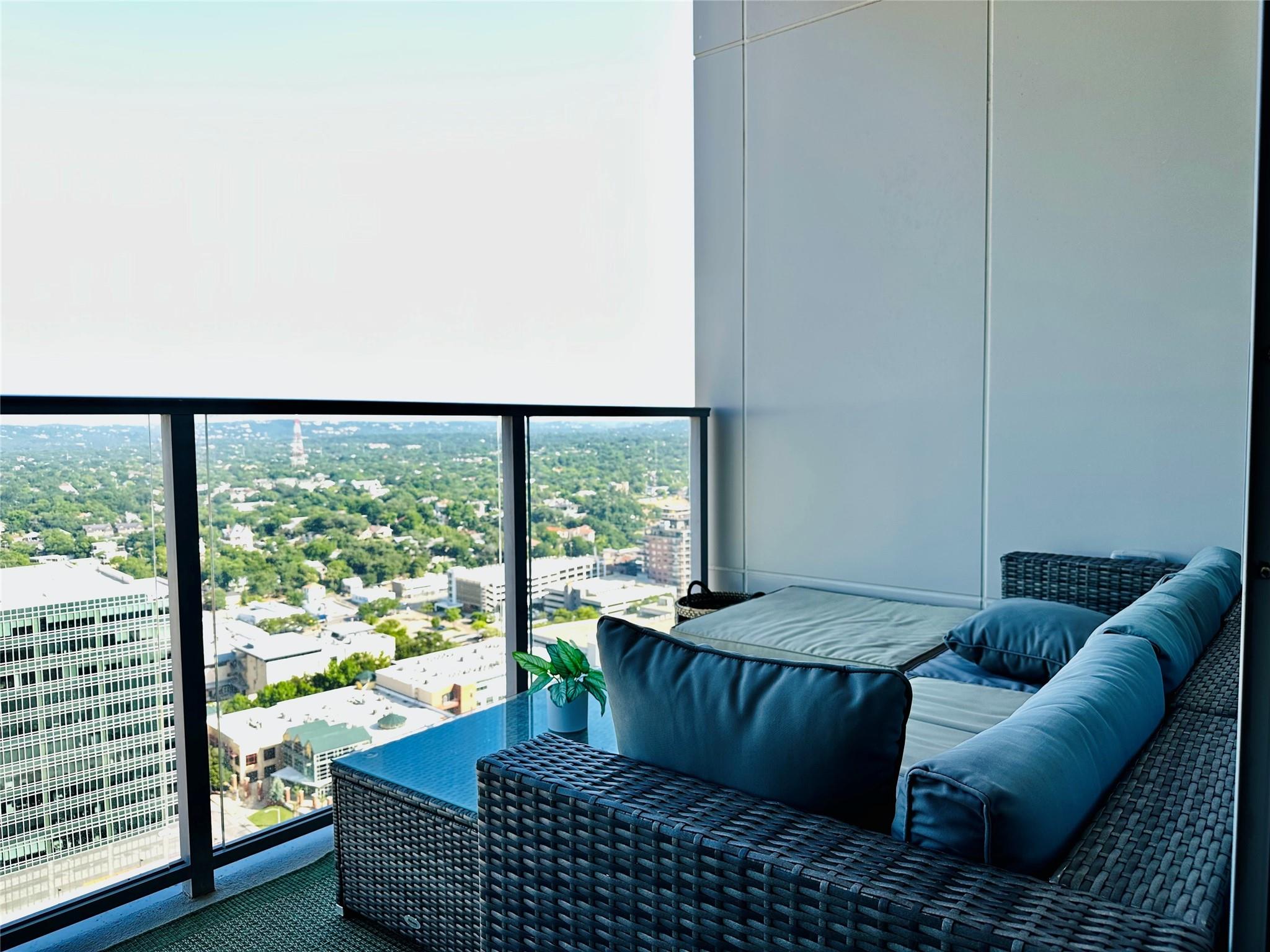 501 West Ave # 2802