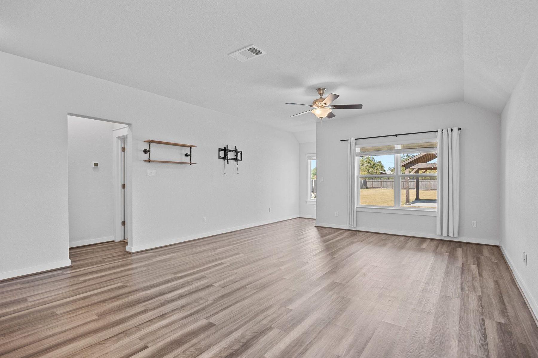 506 Hendelson LN, Hutto